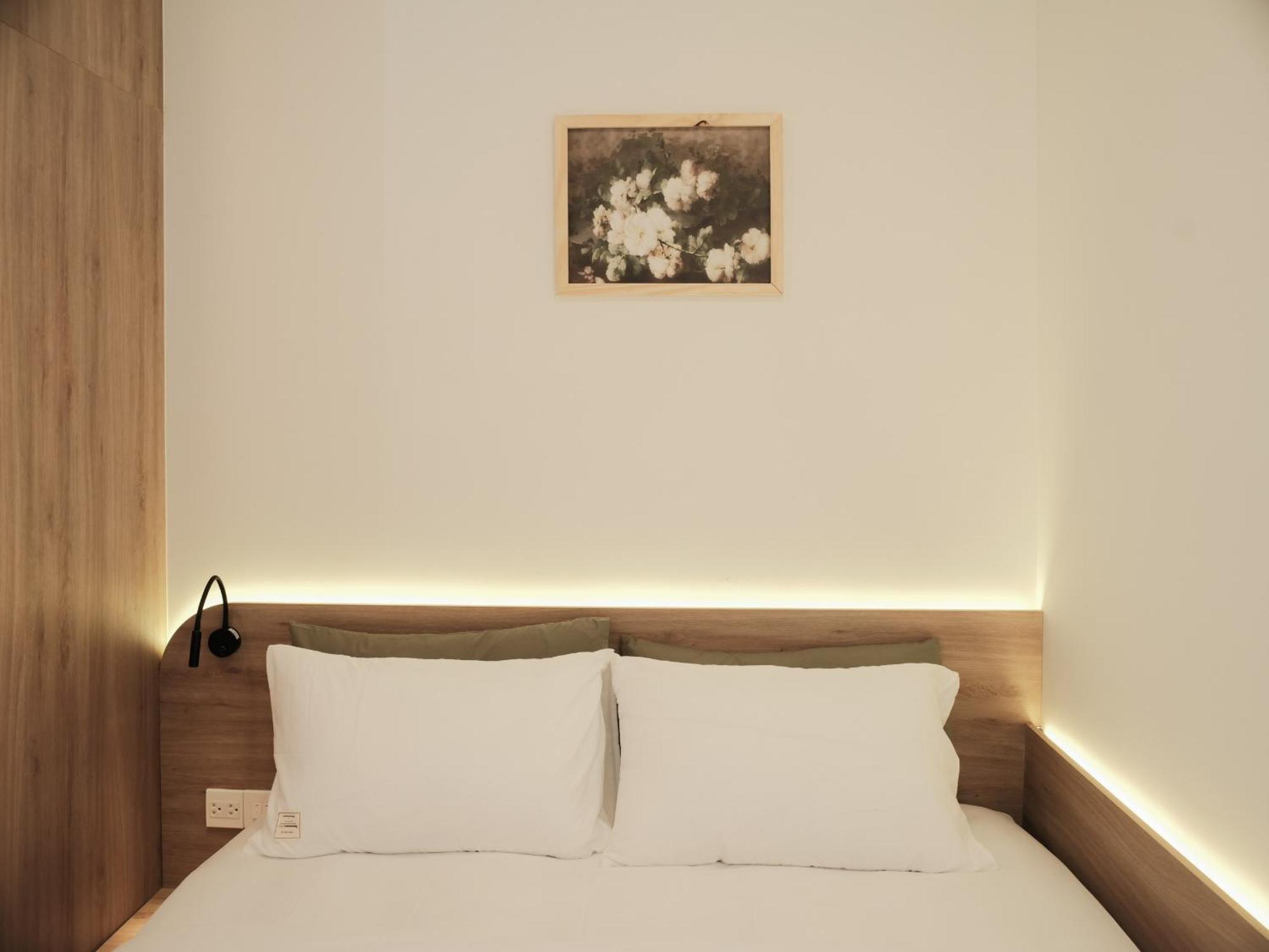 High-floor 2br In District 1, Hochiminh