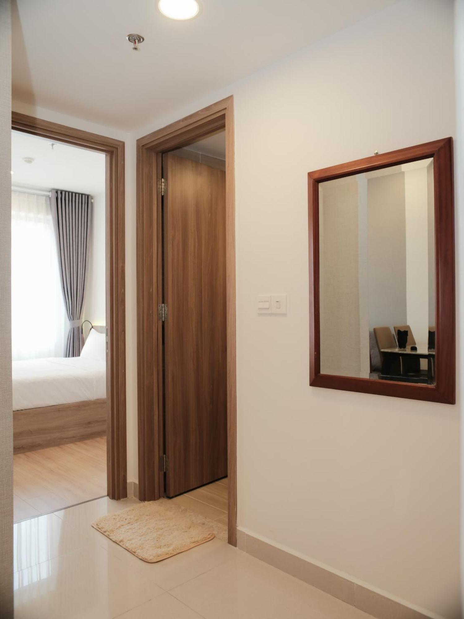 High-floor 2br In District 1, Hochiminh *
