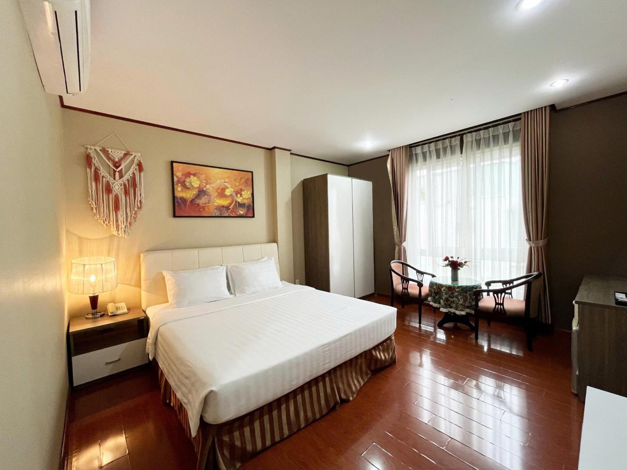 La Palma - Garden Saigon Phu My Hung 3*
