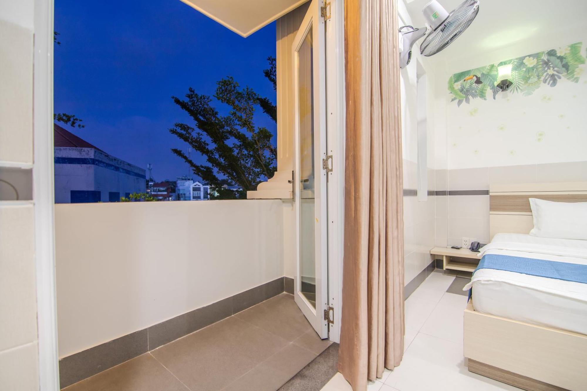 Bin Bin 5 - Near Lotte Mart D7 Hotel 3*