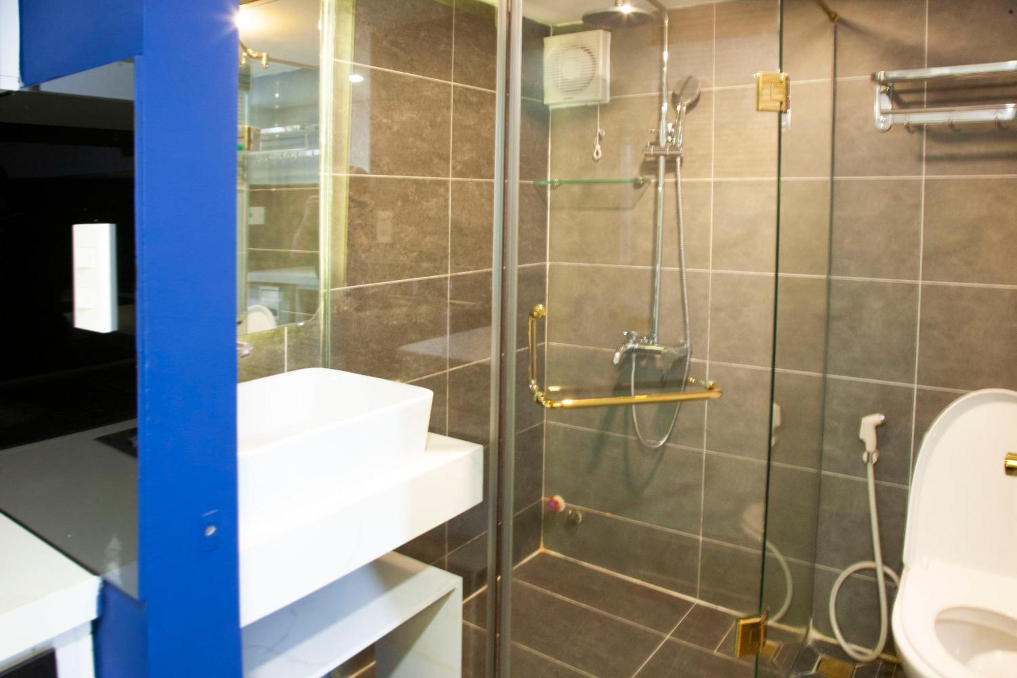 Kunkin Luxury & 3* Ho Chi Minh City