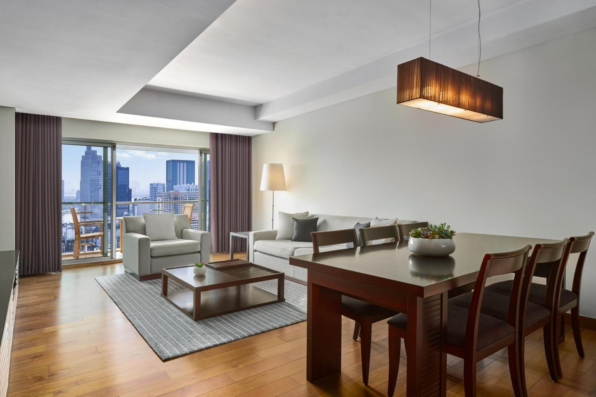Jw Marriott And Saigon Ho Chi Minh City
