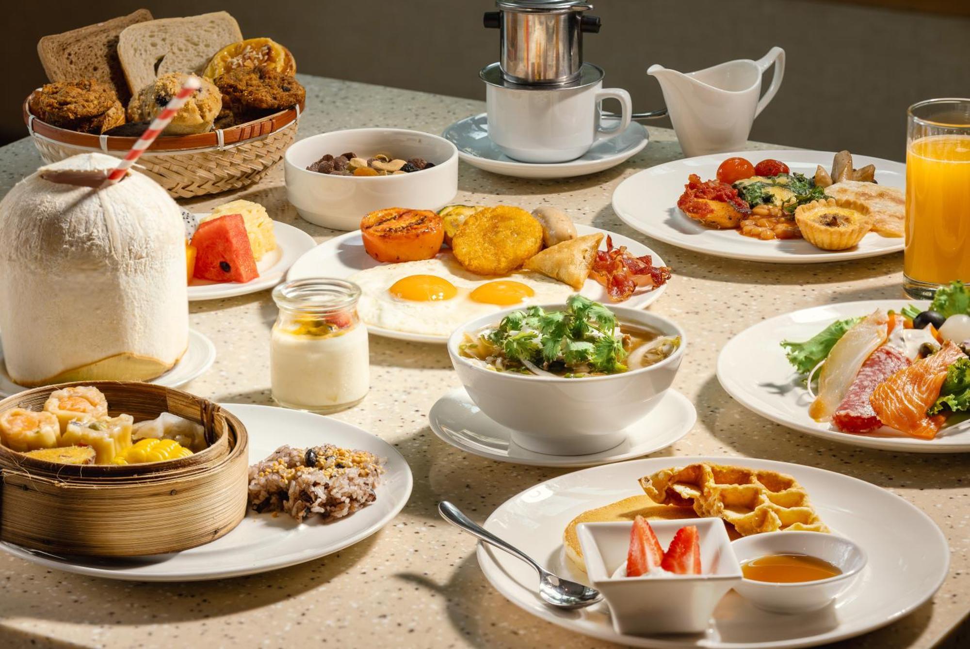 Jw Marriott And Saigon 5*