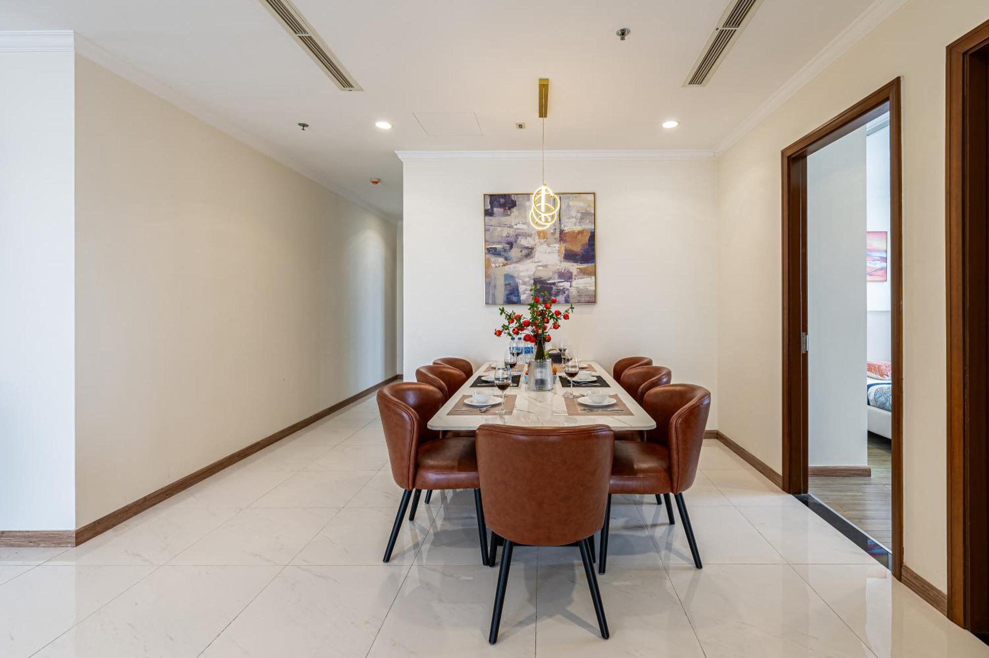 Sy's - Vinhomes Park - & View