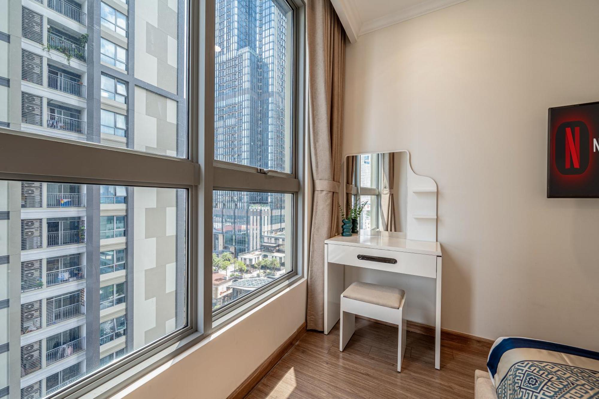 Sy's - Vinhomes Park - & View Ho Chi Minh City