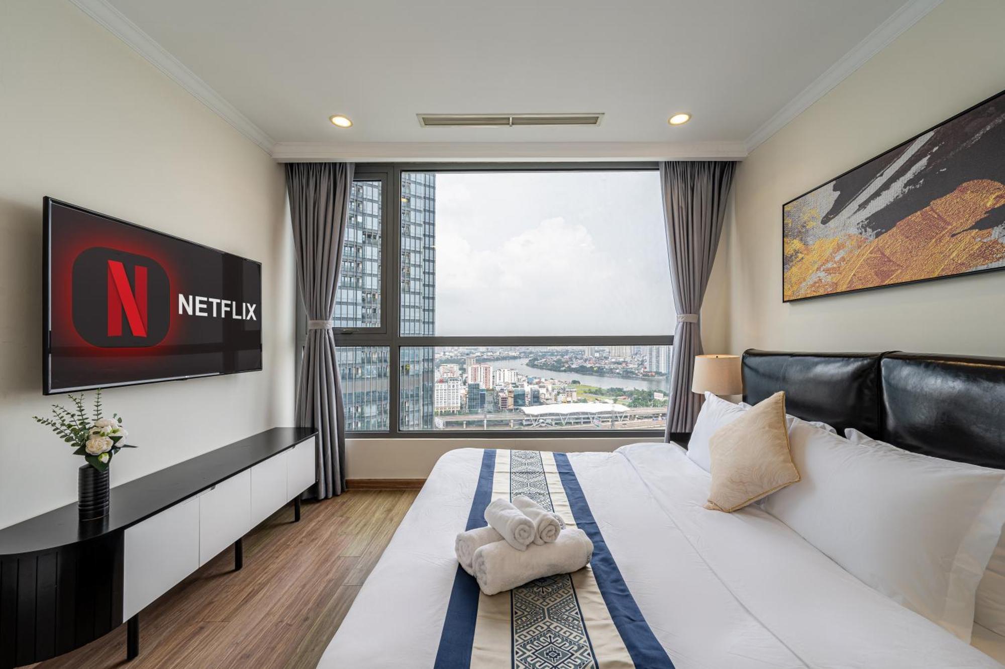 Sy's - Vinhomes Park - & View * Ho Chi Minh City