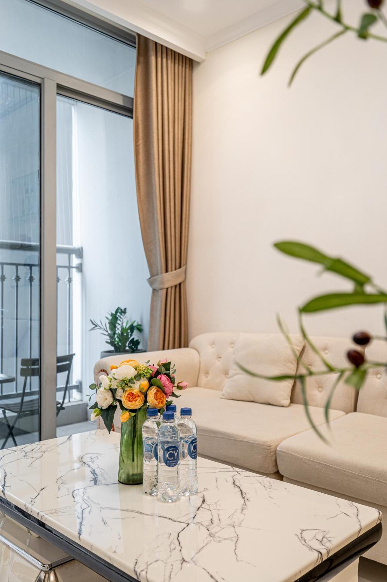 Sy's - Vinhomes Park - & View