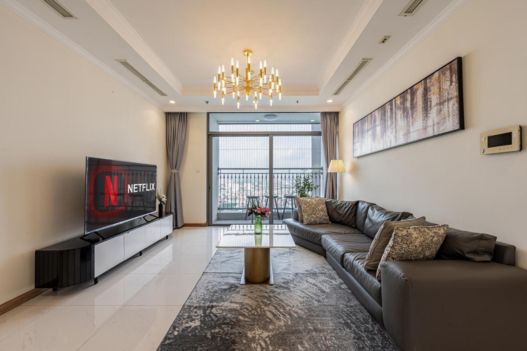 Sy's - Vinhomes Park - & View Apartment *