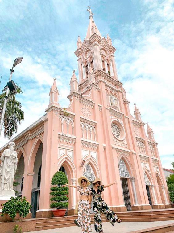 Saigonese * Ho Chi Minh City