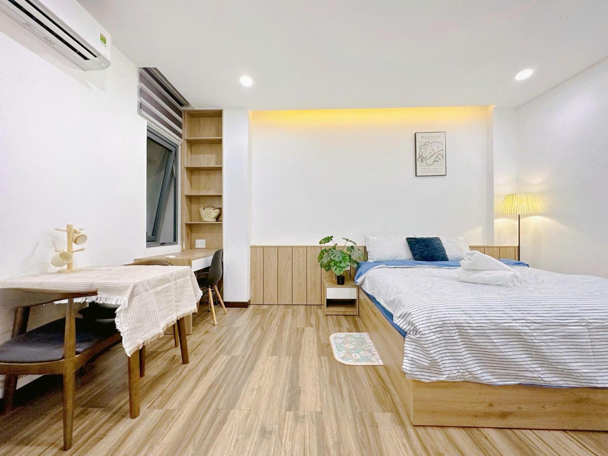 Riverside House Near Airport Ho Chi Minh City