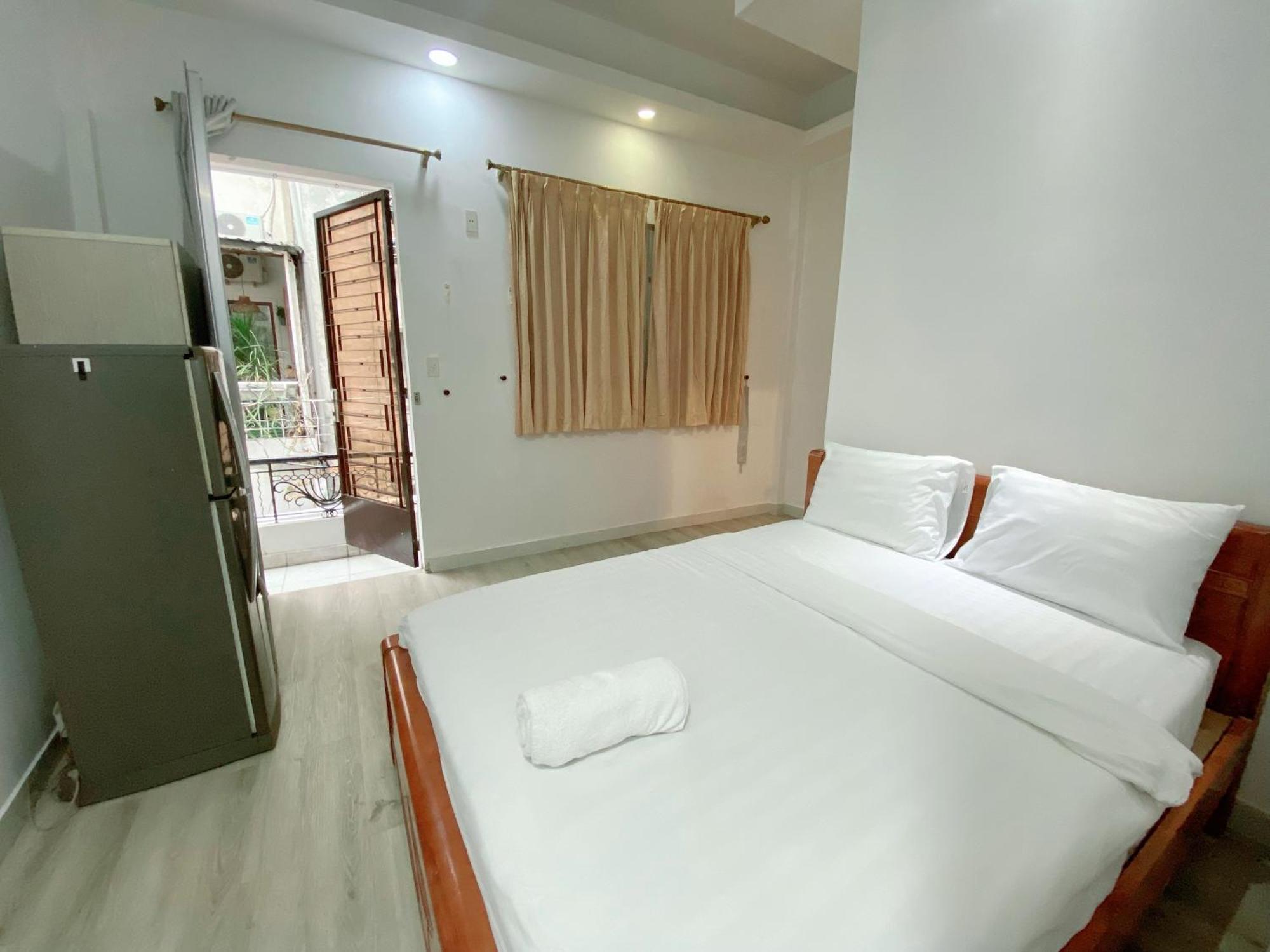 Hotel Violet Star And Ho Chi Minh City