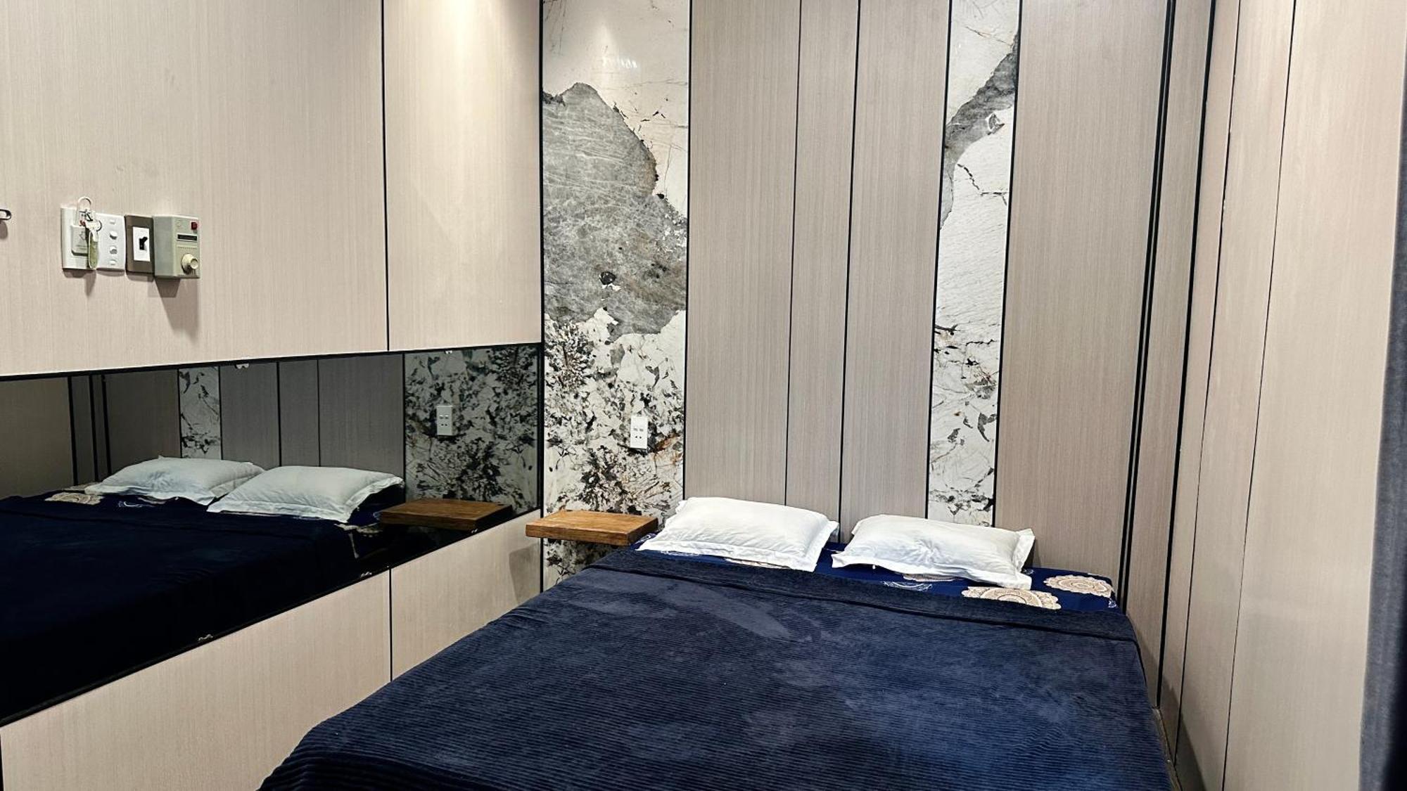 Love hotel Moc Tra *