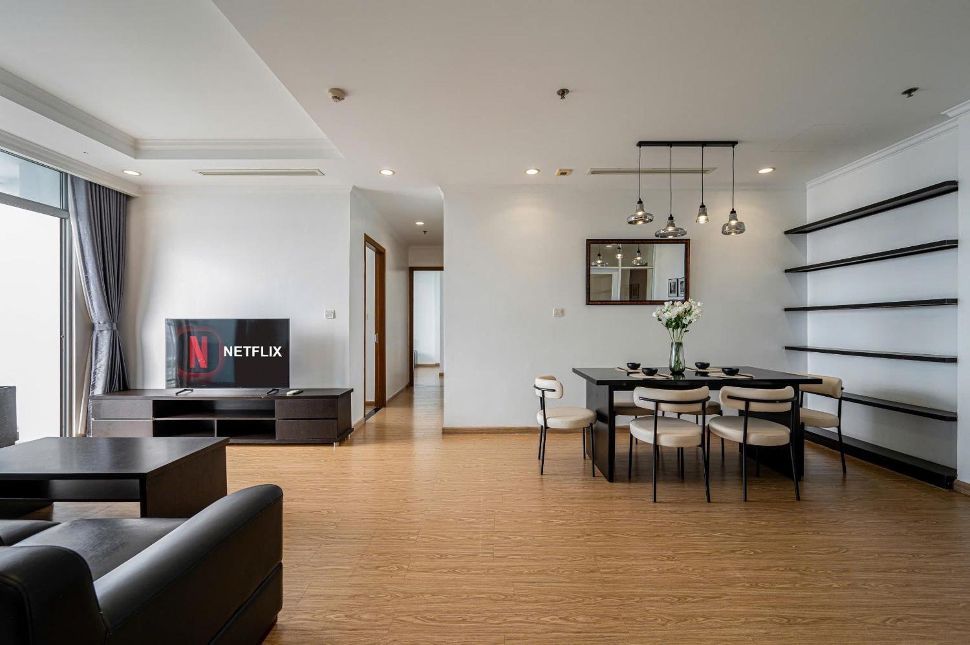 At Landmark - Vinhomes