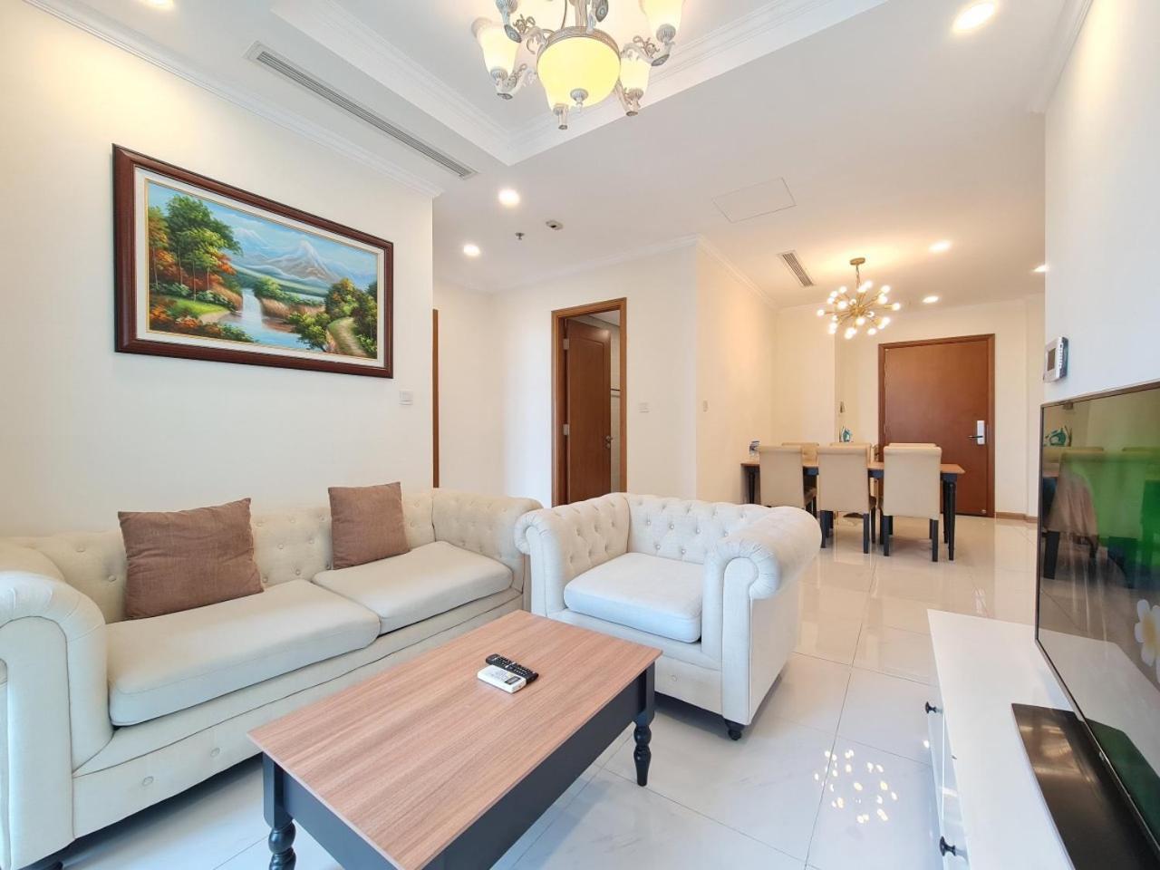At Landmark - Vinhomes TP. Hồ Chí Minh