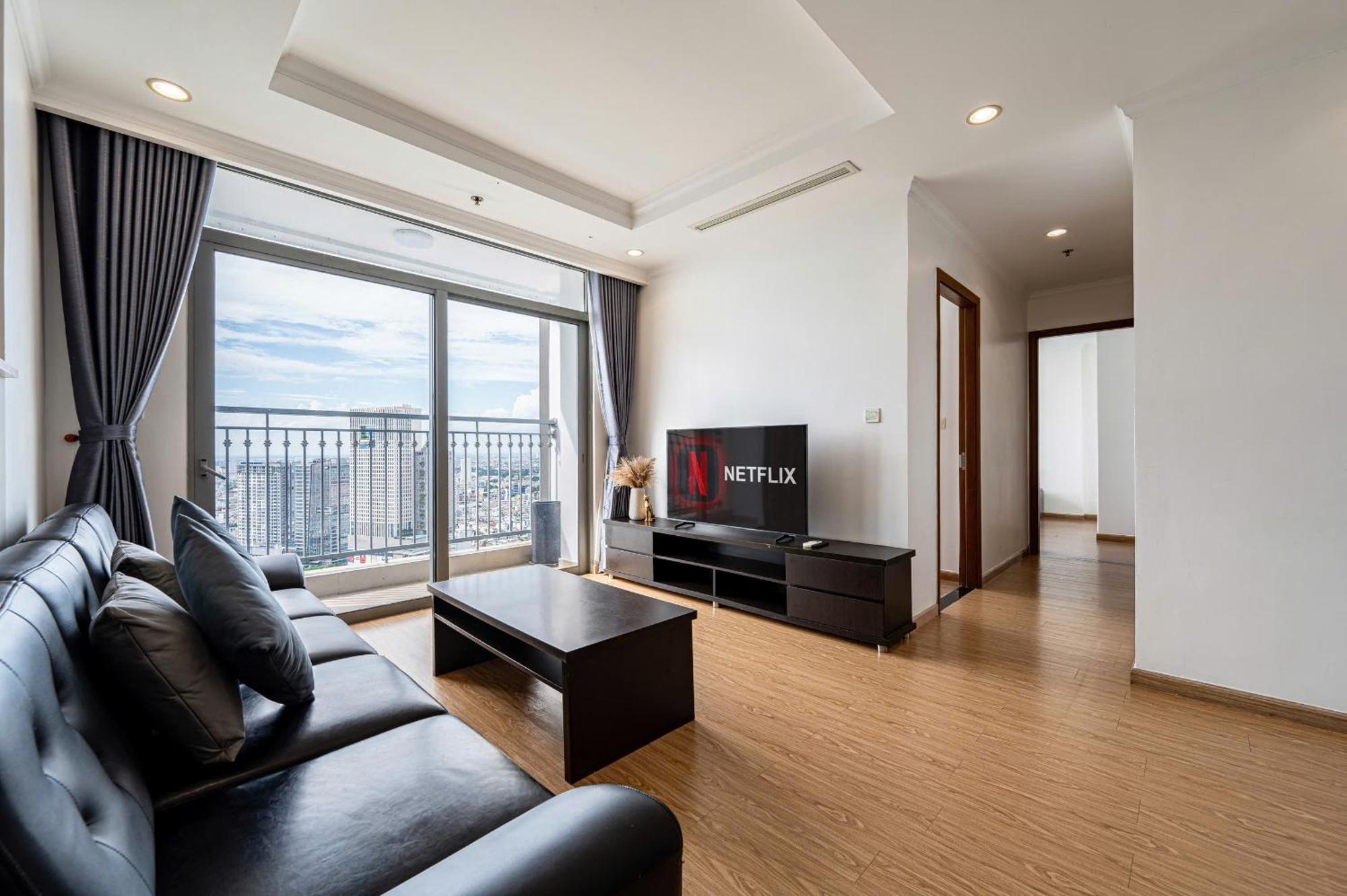 At Landmark - Vinhomes * TP. Hồ Chí Minh