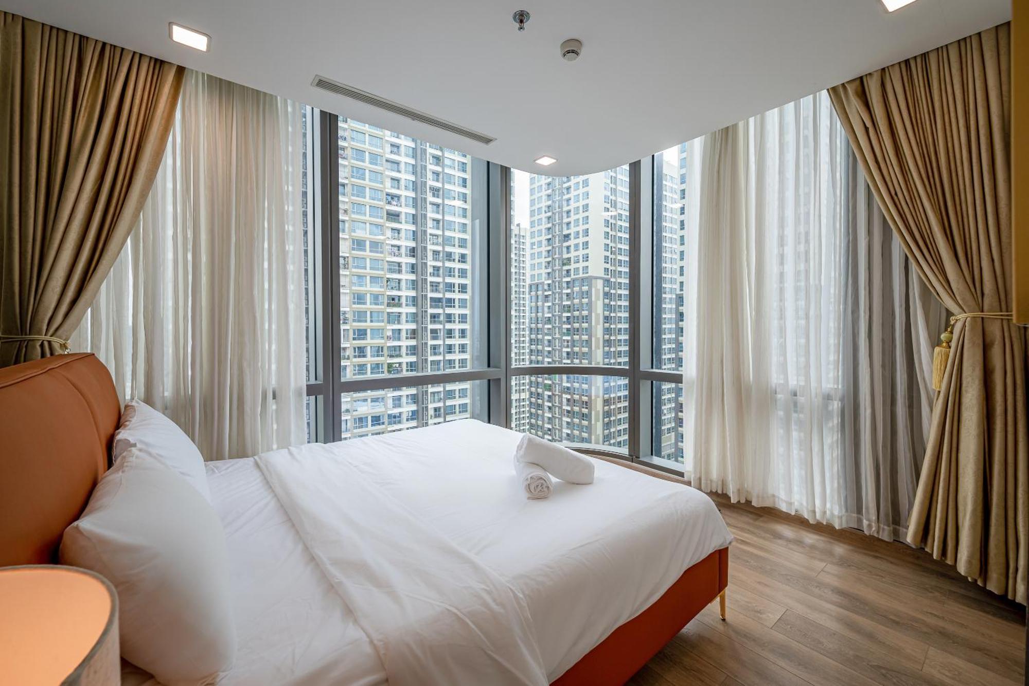 At Landmark - Vinhomes TP. Hồ Chí Minh