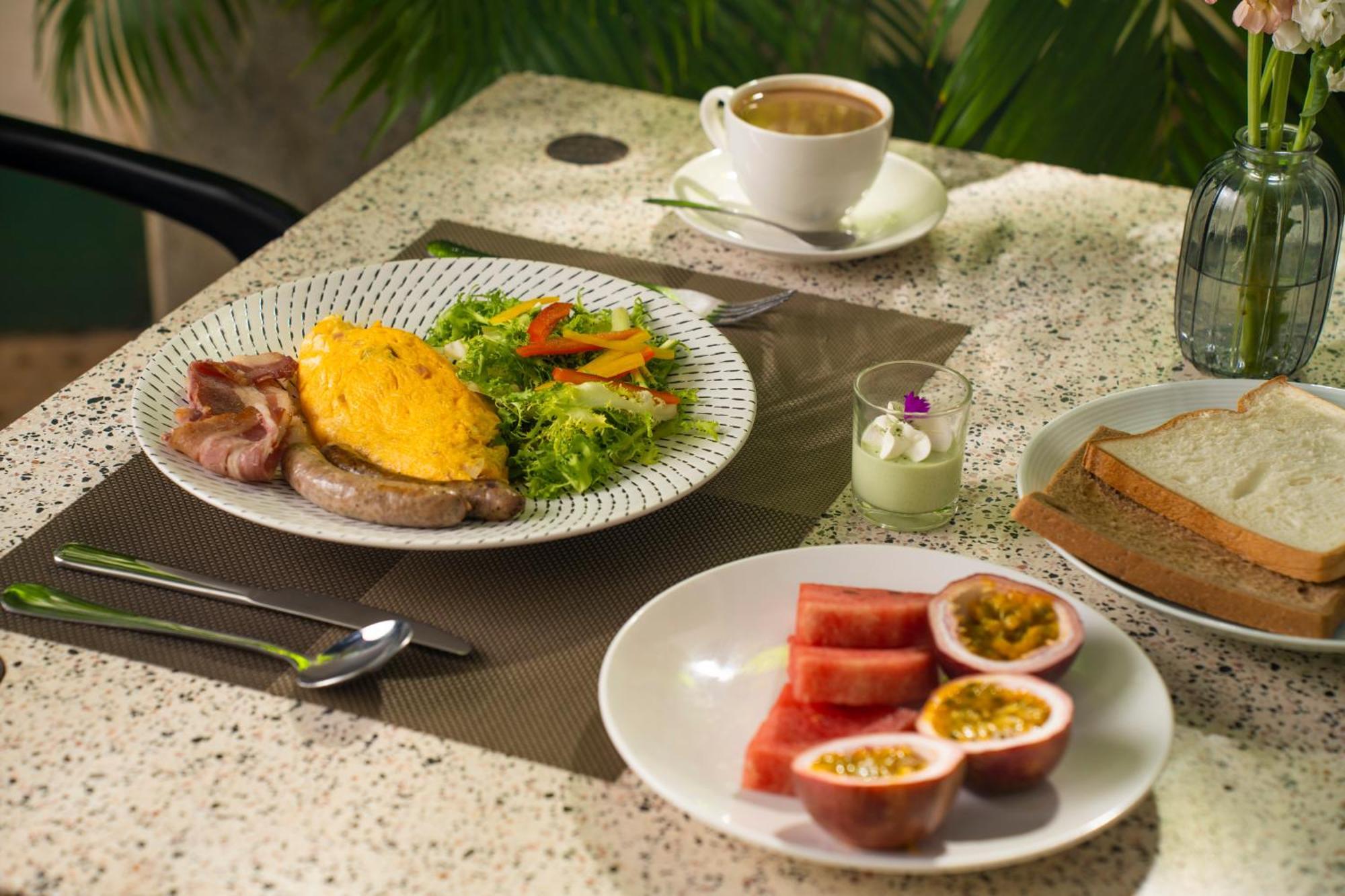 Aparthotel T-ritz Saigon &