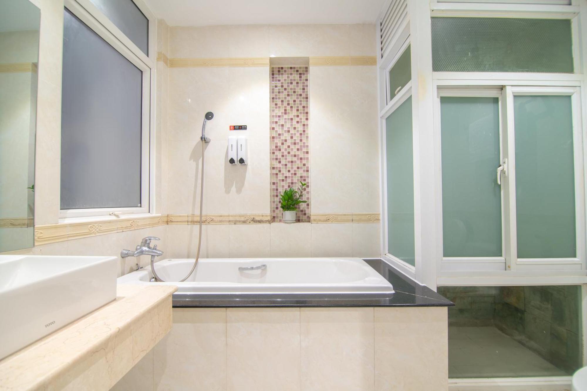 Bin Bin 6 - Near Secc D7 Ho Chi Minh City