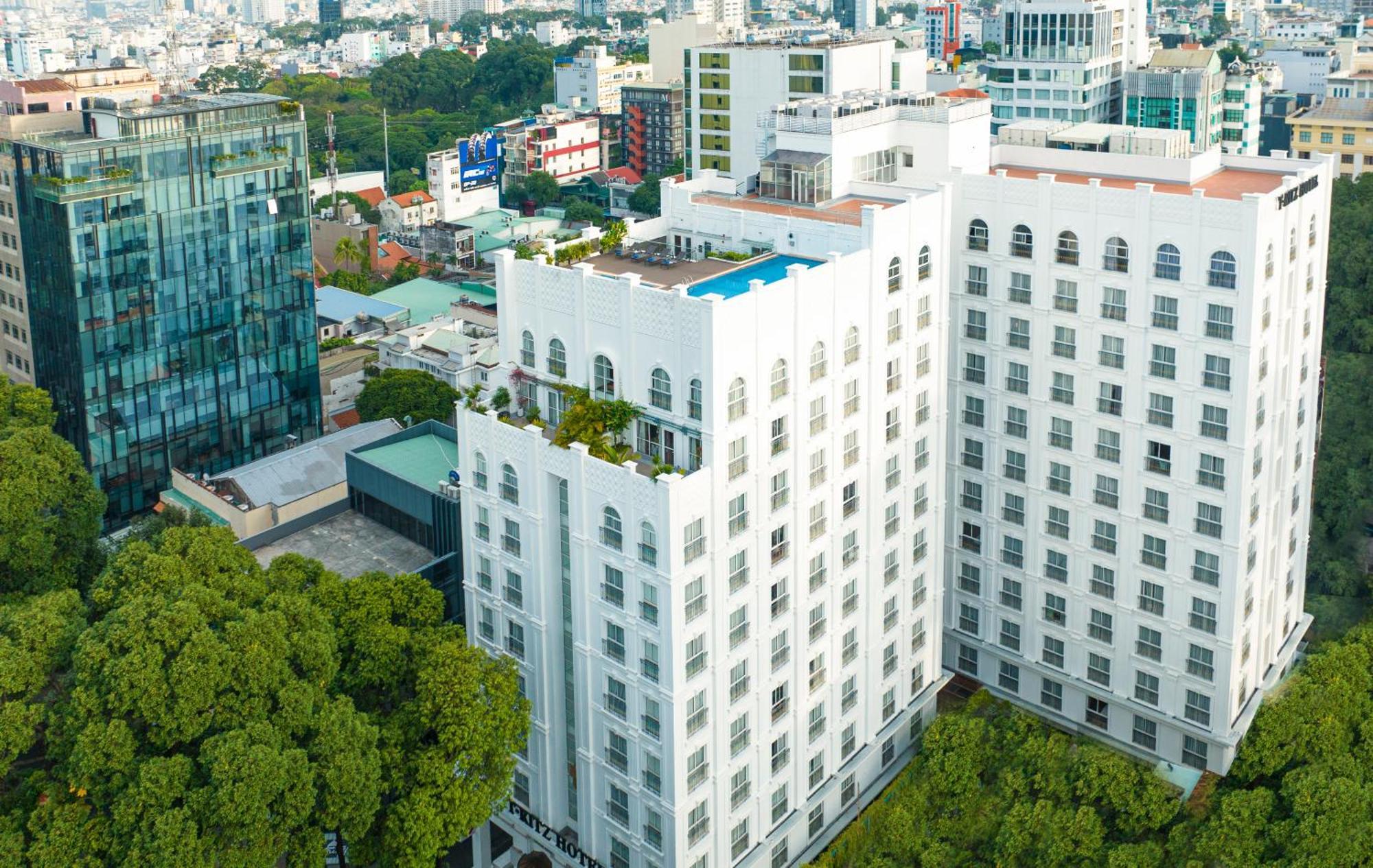 T-ritz Saigon & 4* Bandar Ho Chi Minh