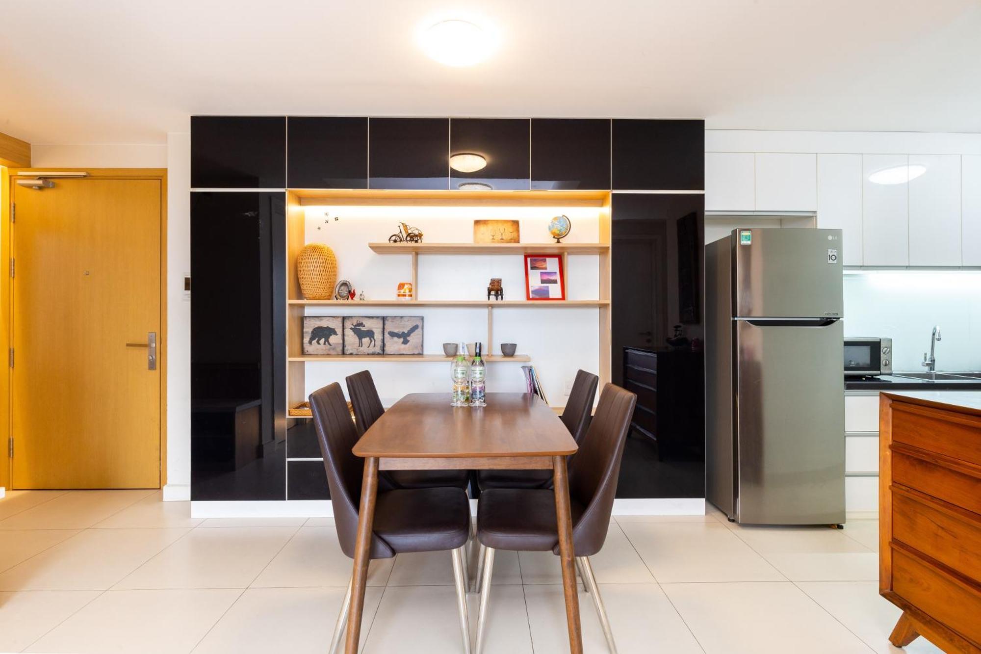 Stylist 2 Bedrooms Apartment *