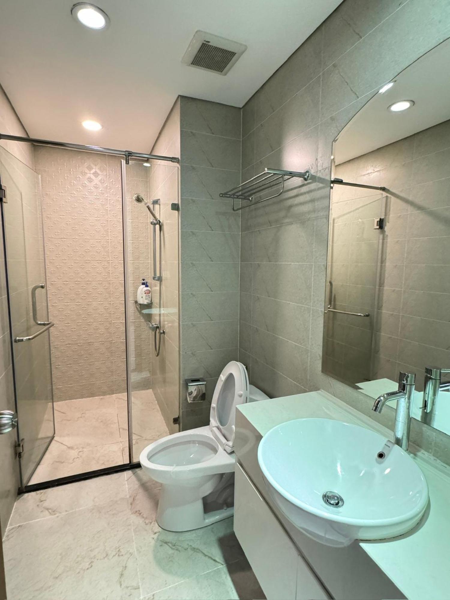 Apartment Landmark Luxury - Luna Ho Chi Minh City