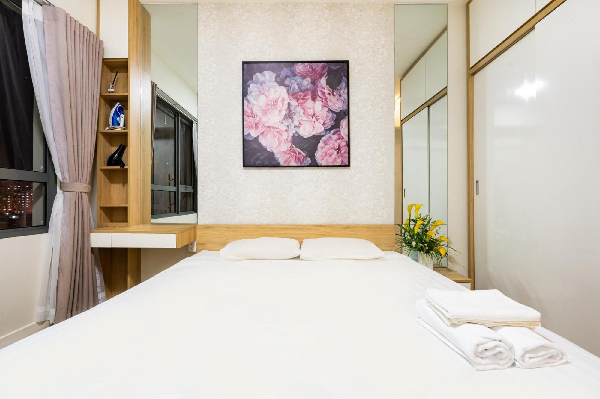 Stylist 2 Bedrooms Apartment Ho Chi Minh City