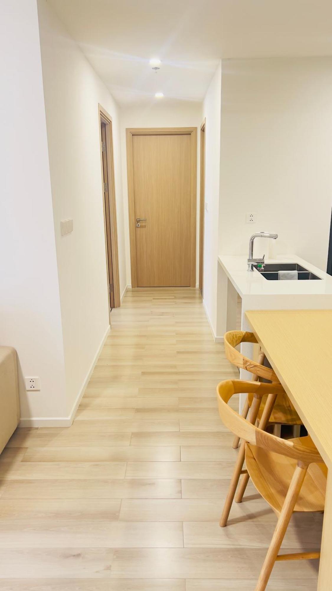 Masteri Centre Point - Ct Land Apartment *