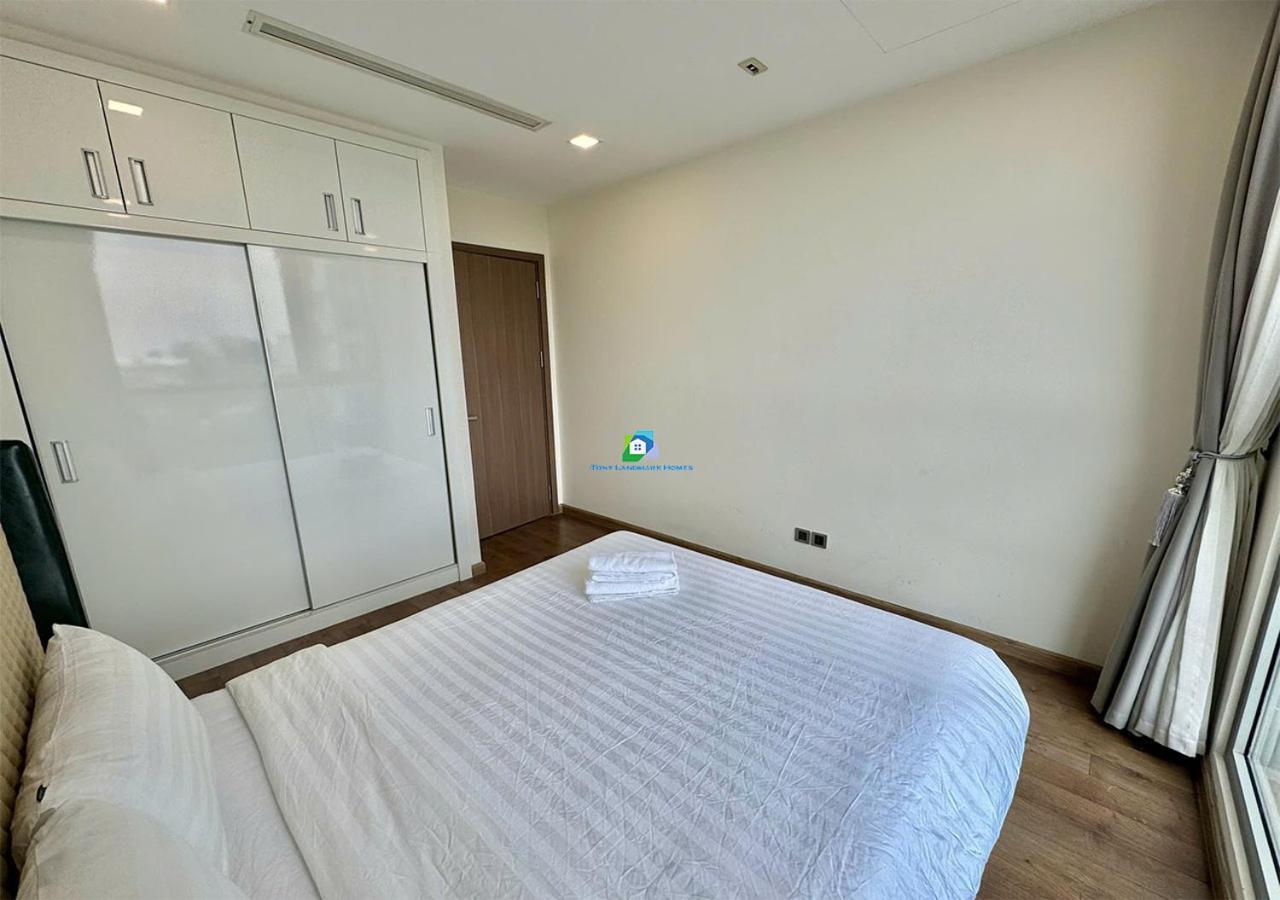 The Landmark And The Park Luxury Of Vinhomes Ho Chi Minh City