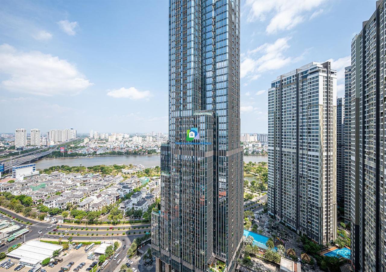 The Vinhomes - The Buildings Nearby Landmark 81 * Ho Chi Minh City