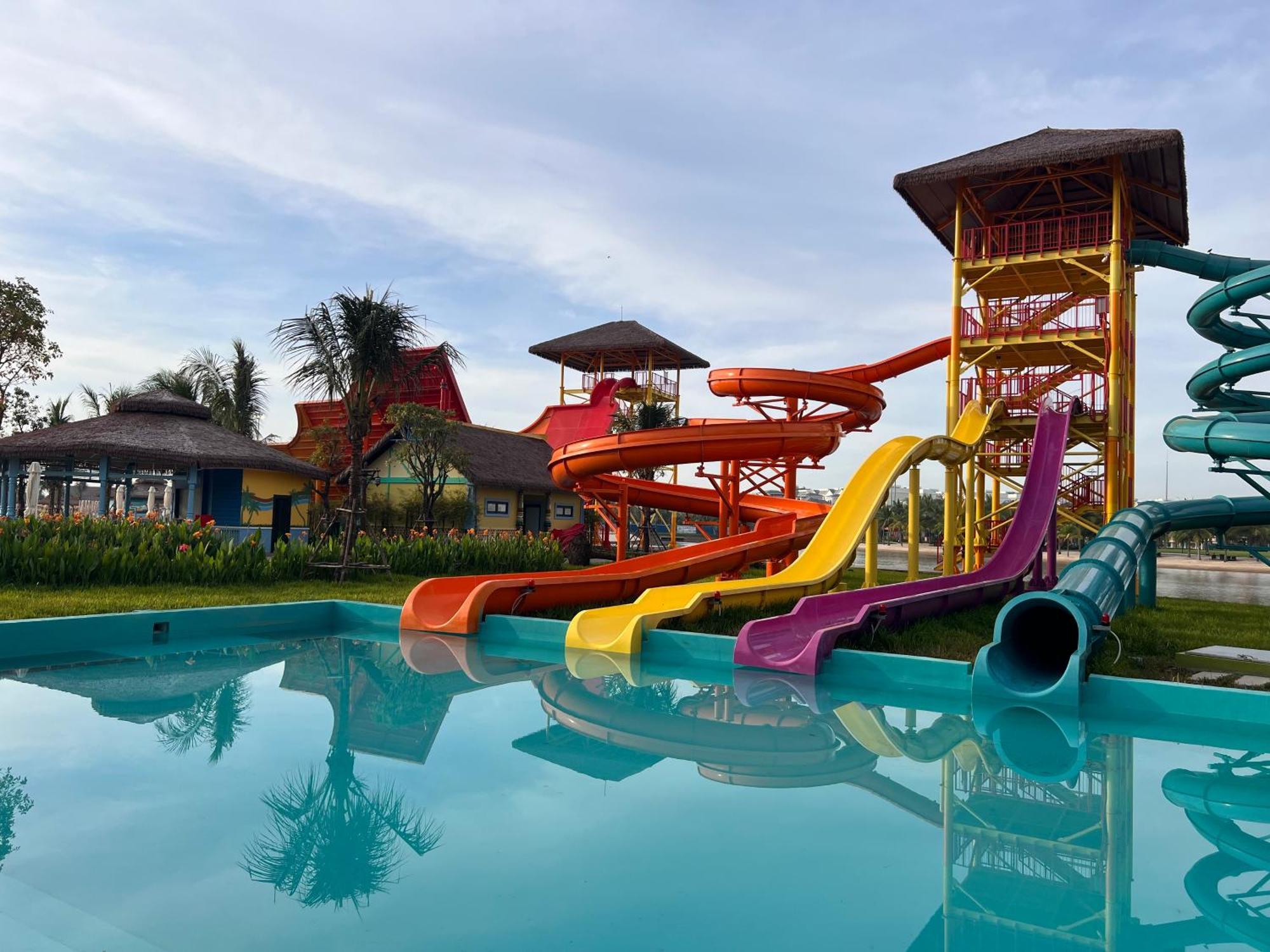 Vinhomes Grand Park Homestay-riverside House