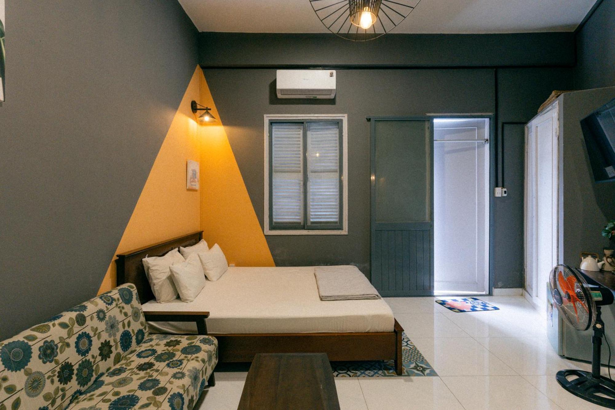 Stay&chill - S.5 - Nostalgic Near Bui Vien * Ho Chi Minh City