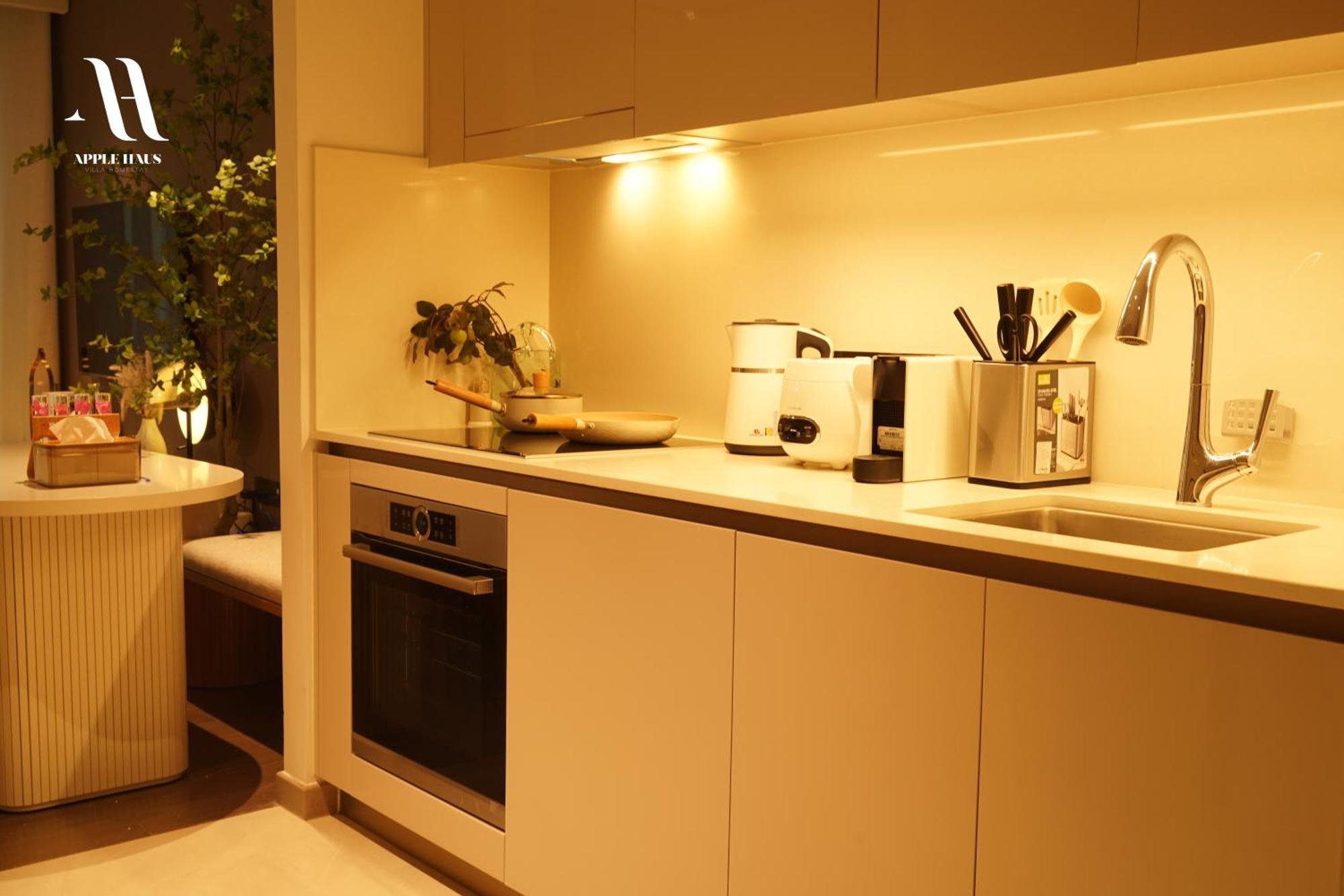 Apple Haus Saigon Staycation Apartment