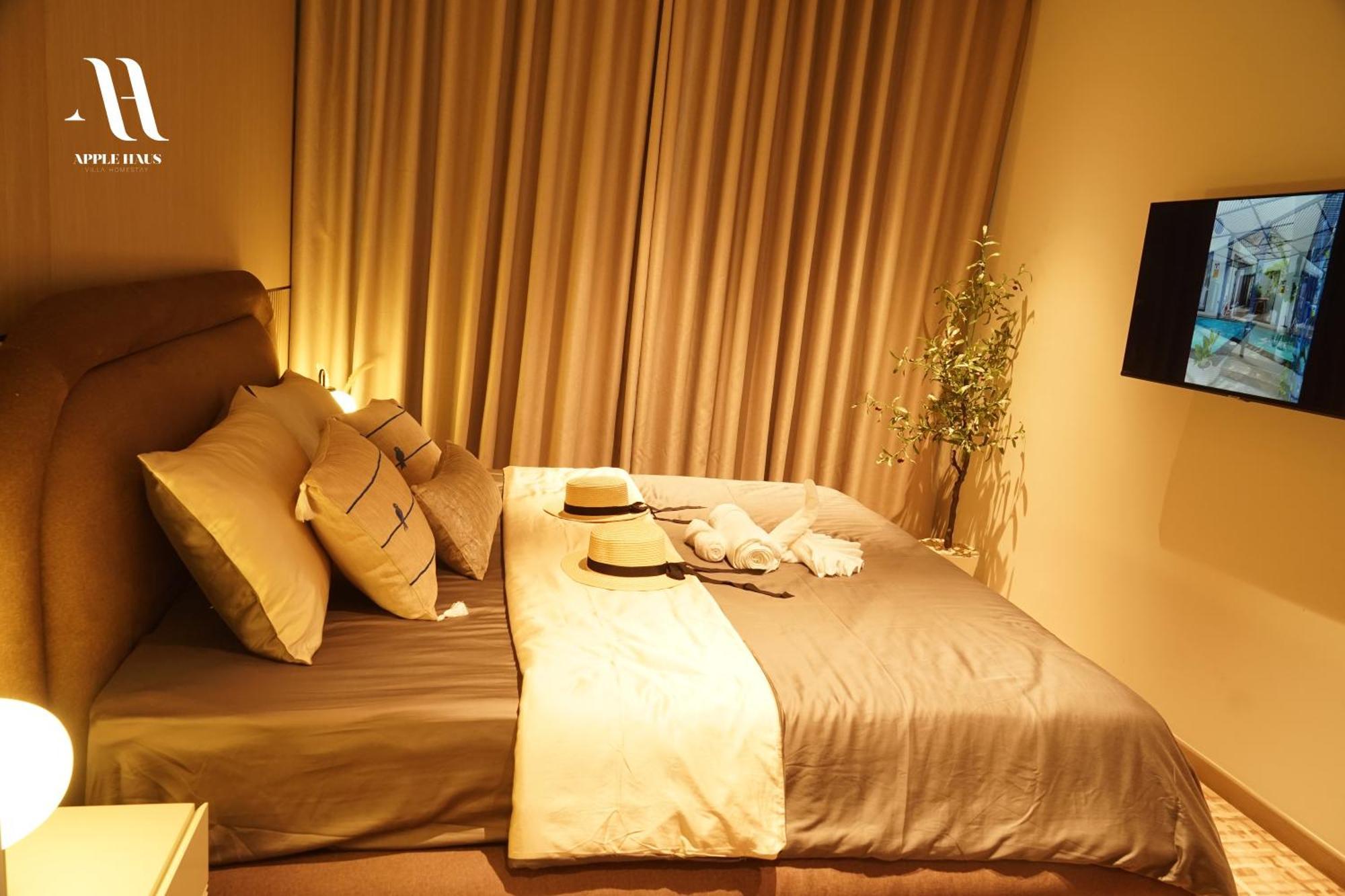 Apple Haus Saigon Staycation *