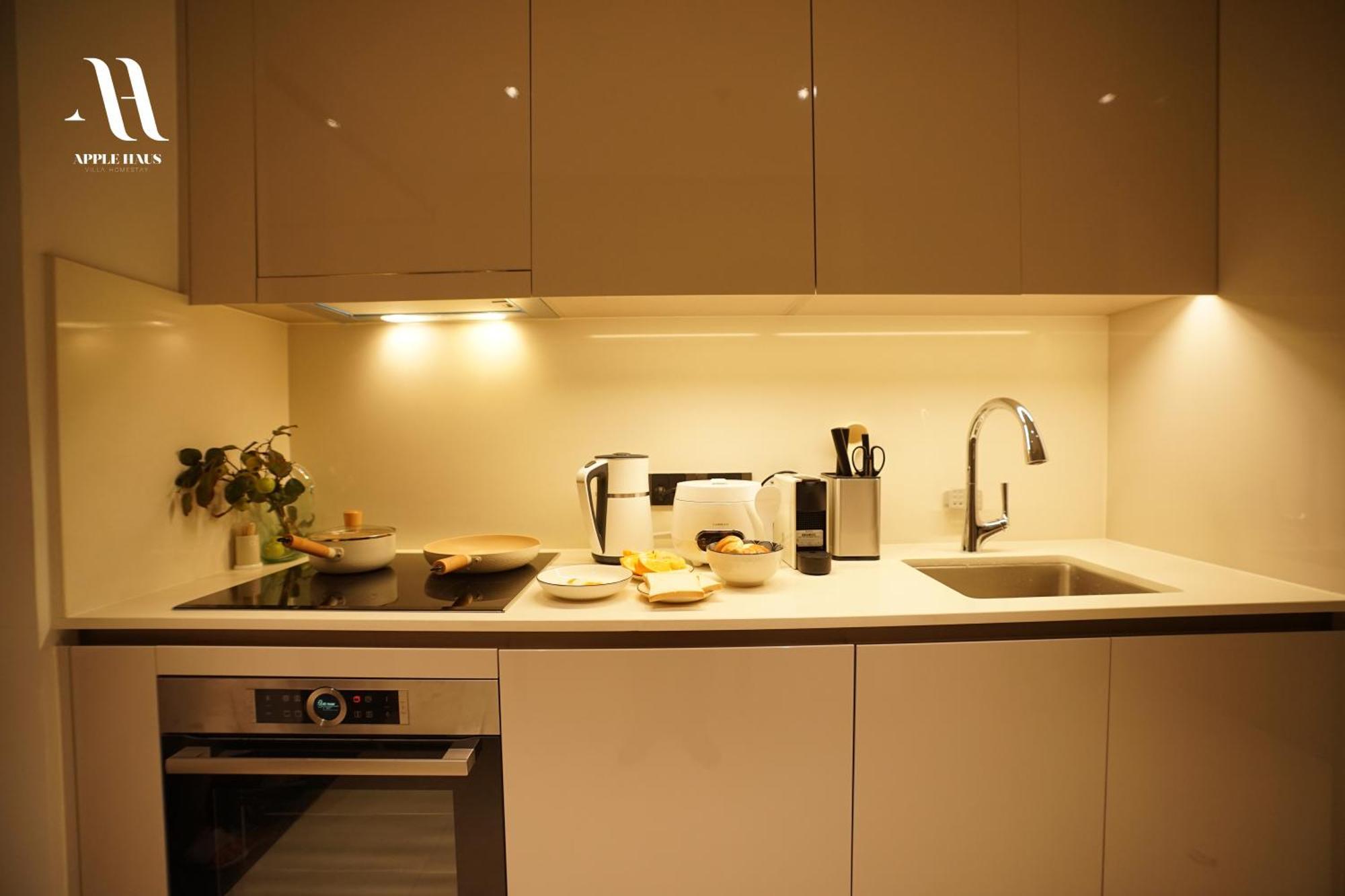 Apple Haus Saigon Staycation Apartment