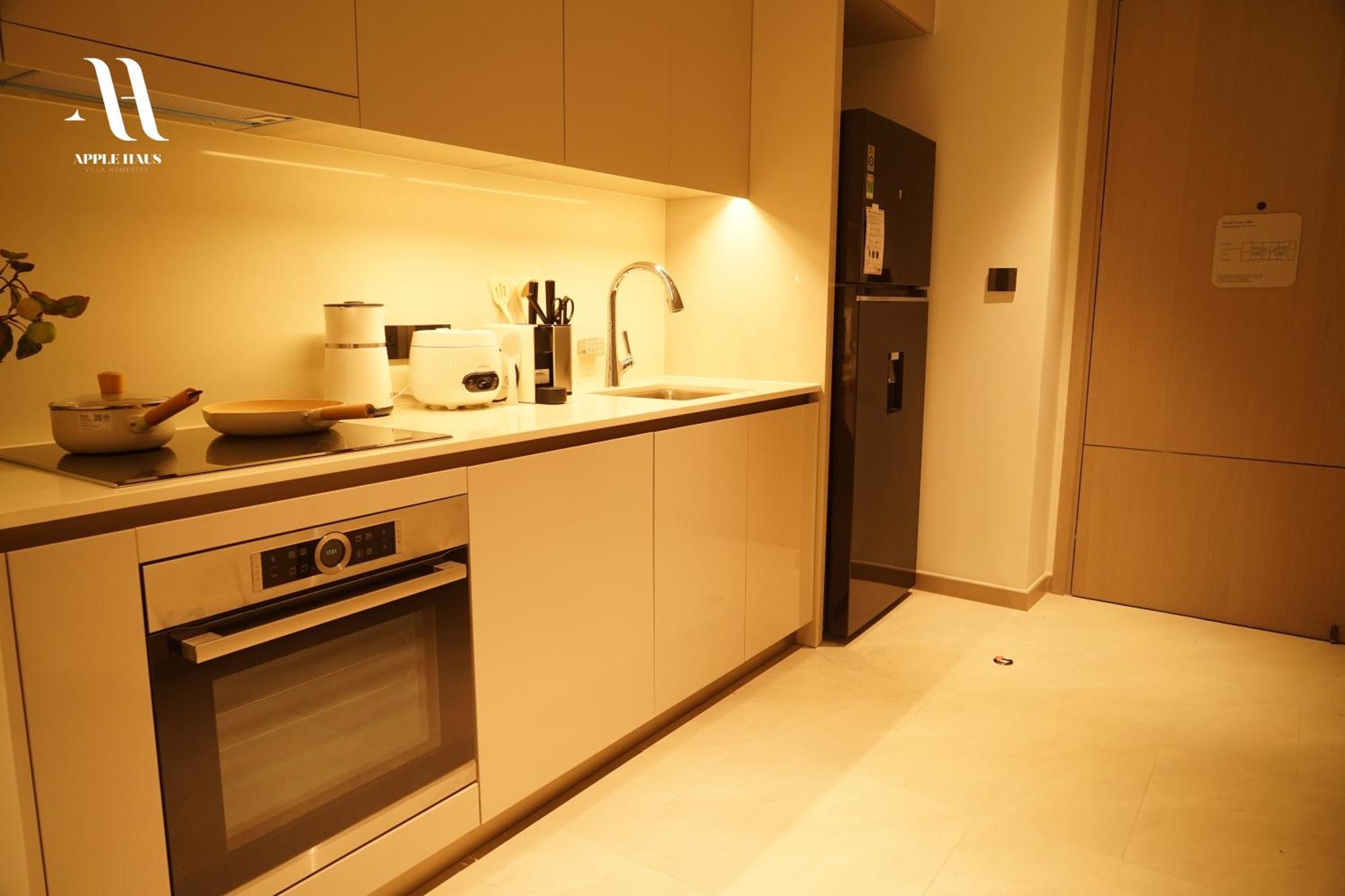 Apple Haus Saigon Staycation * Ho Chi Minh City