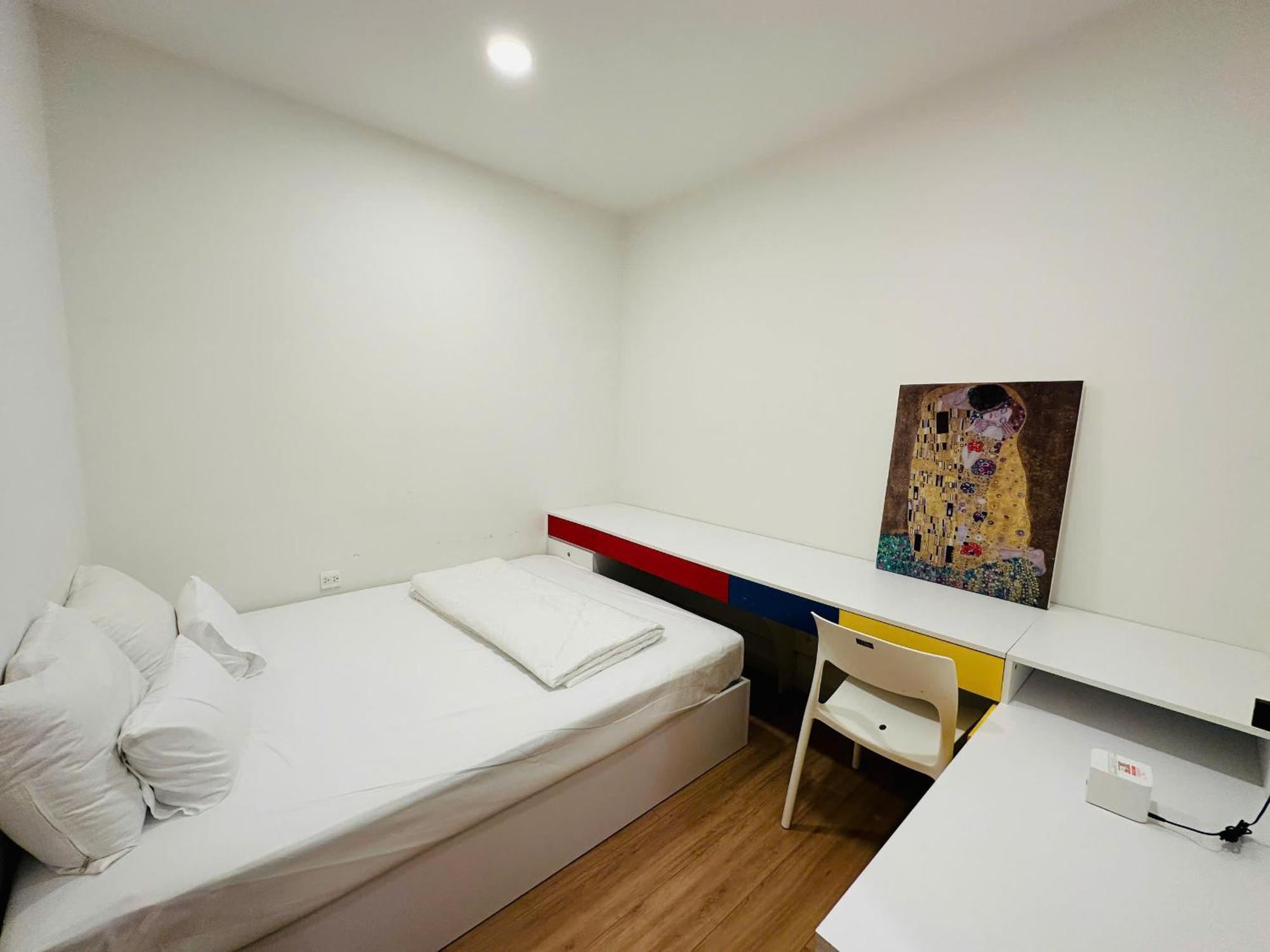 Soho Saigon Serviced *