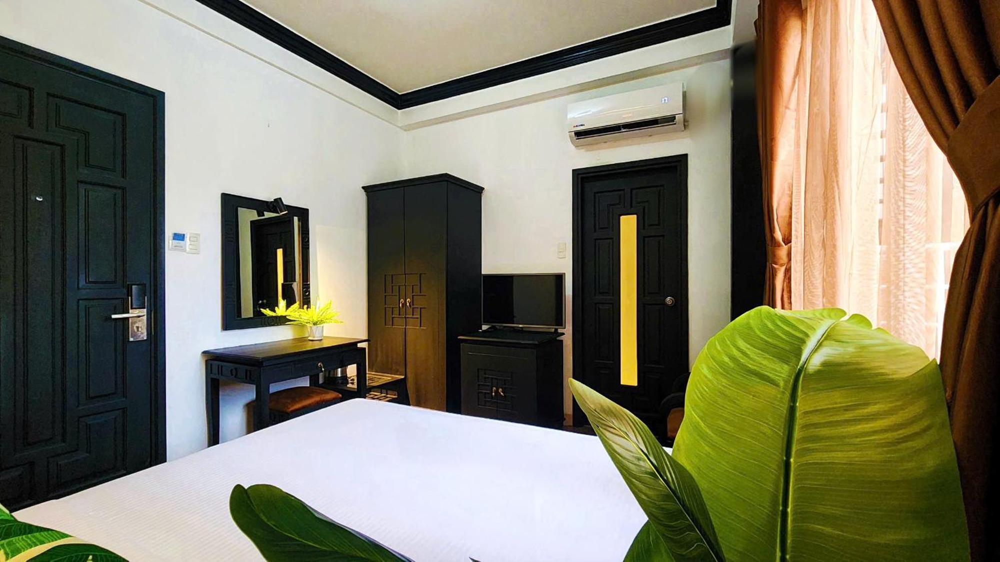 Rosa Hotel 3*