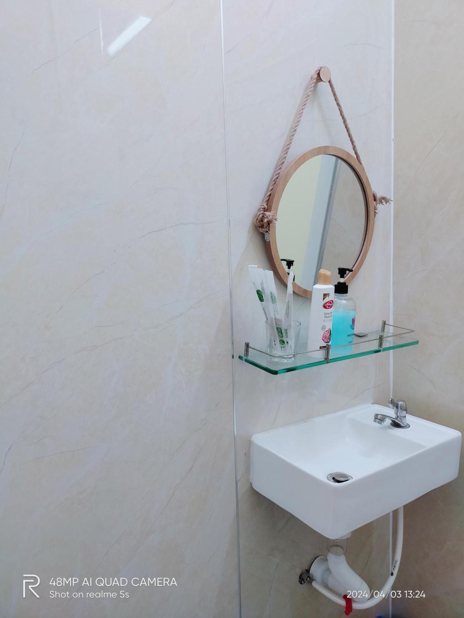 Aparthotel Shusimi House & Boutique Near Tan Son Nhat Airport *