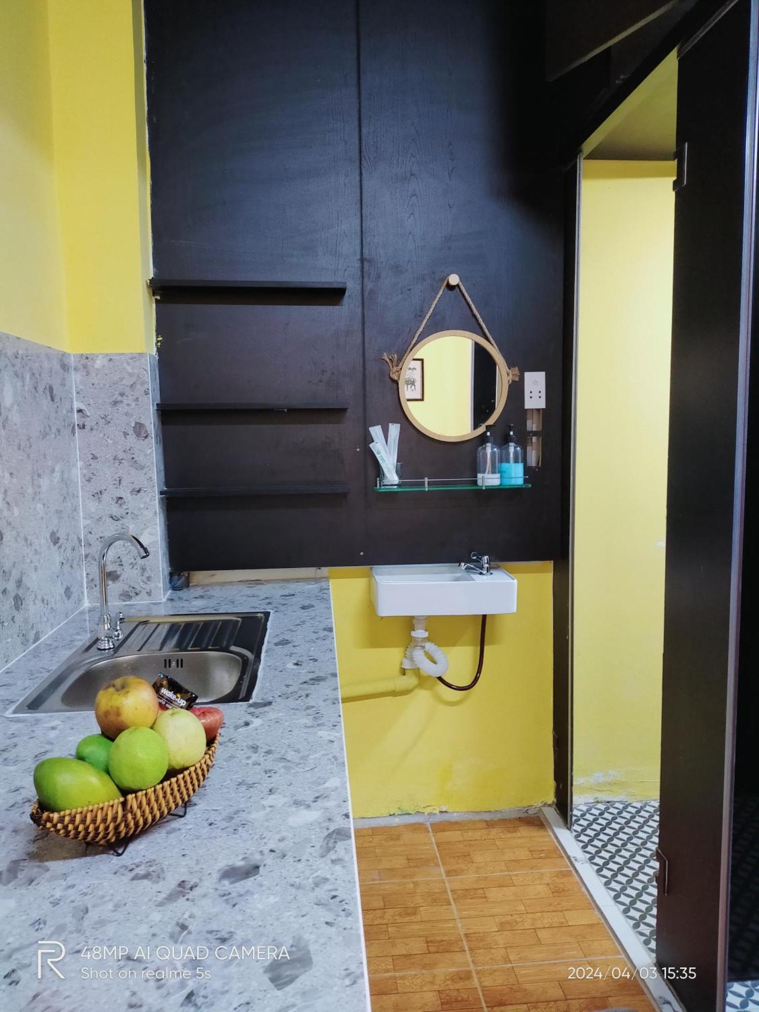 Shusimi House & Boutique Near Tan Son Nhat Airport