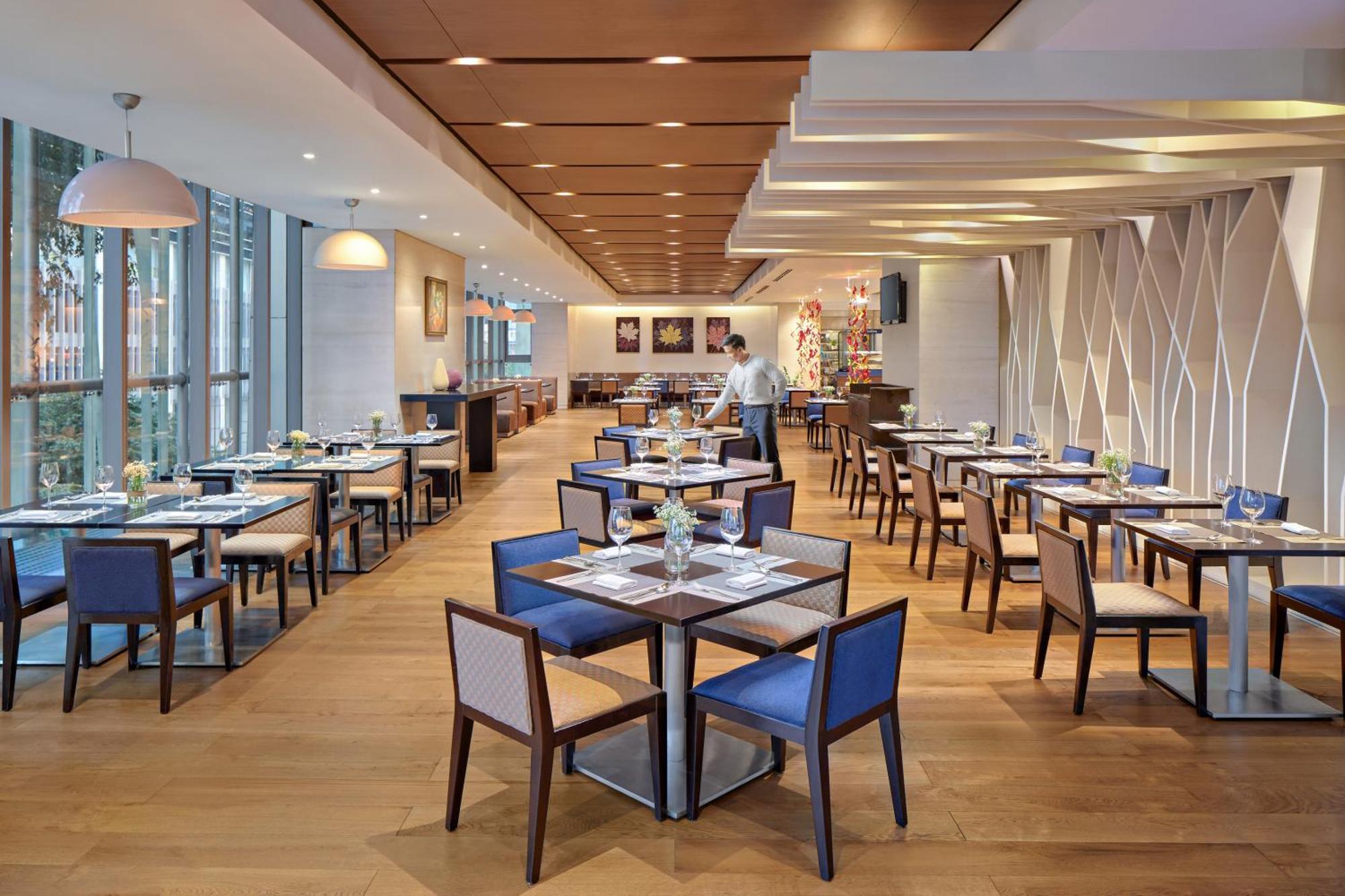 Novotel Sài Gòn Centre Khách sạn TP. Hồ Chí Minh