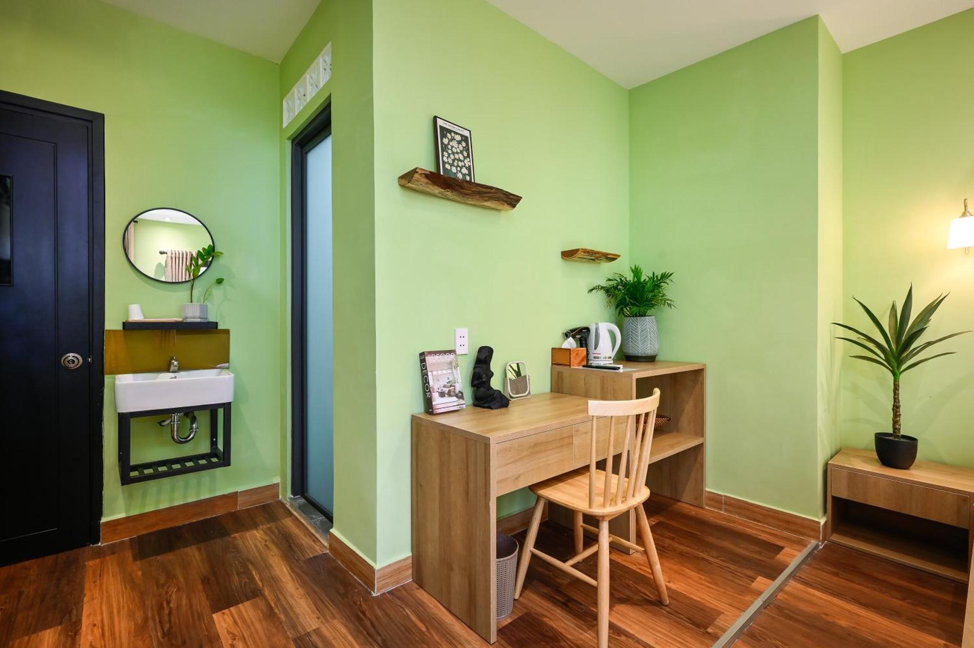 Khách sạn Elegant Feel - M&a 3*