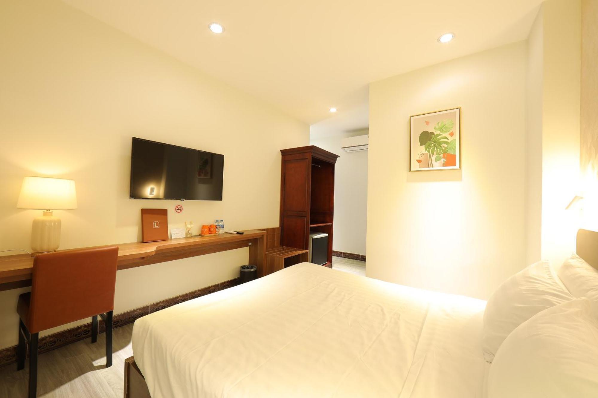 Khách sạn Lanura Saigon Boutique 3*