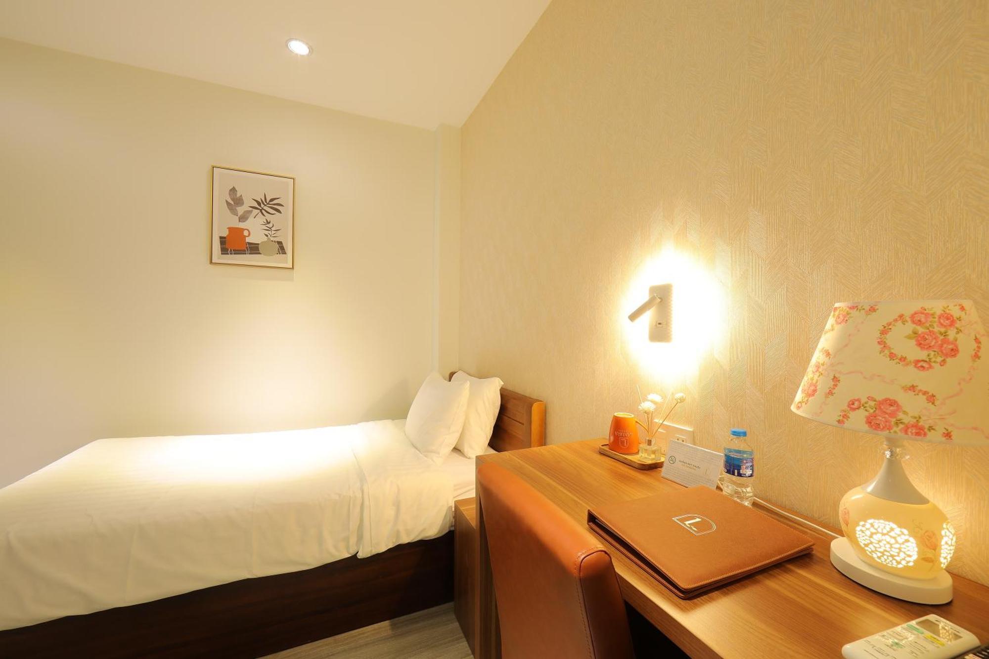 Lanura Saigon Boutique Khách sạn 3*
