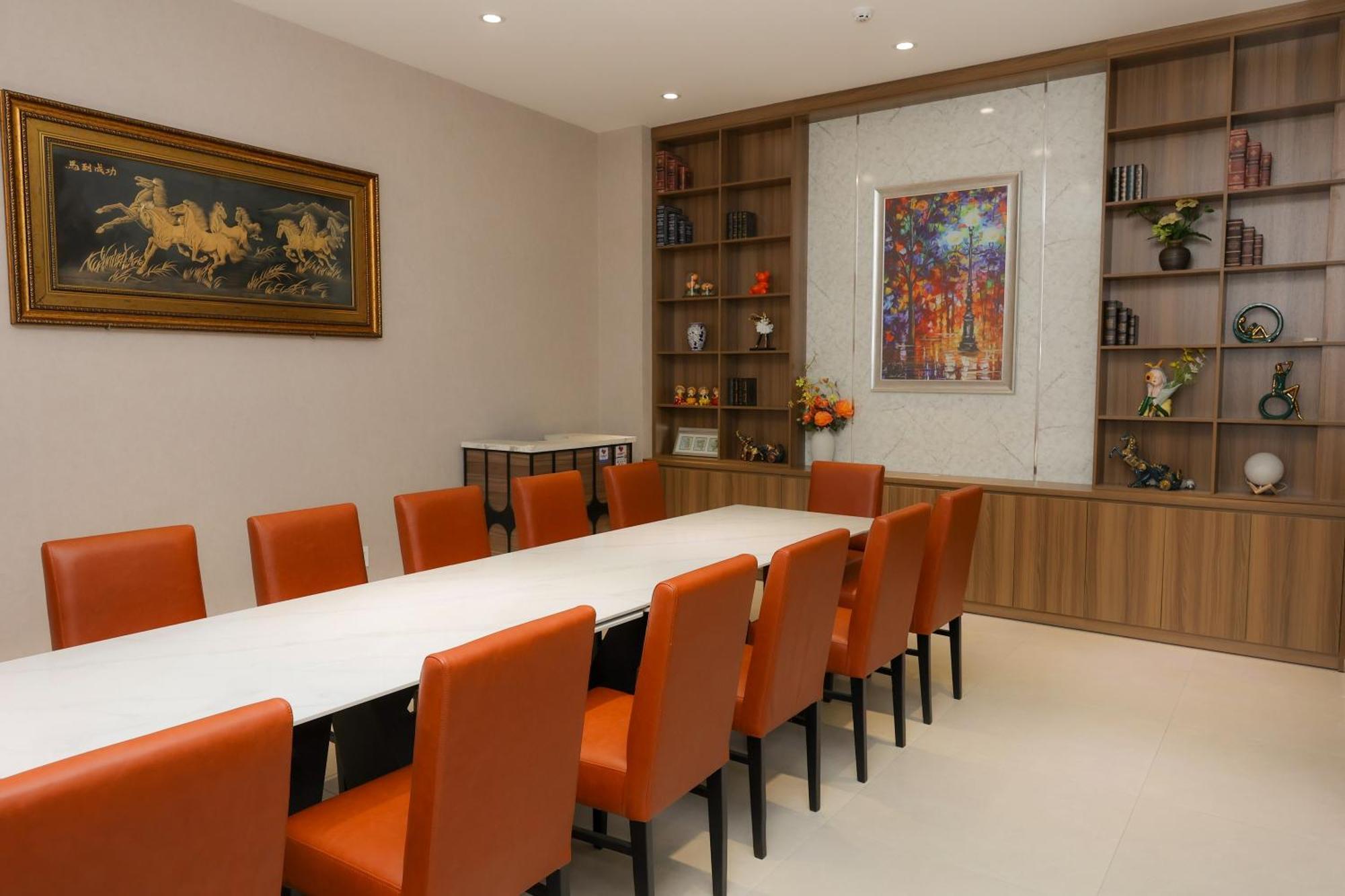 Khách sạn Lanura Saigon Boutique 3*