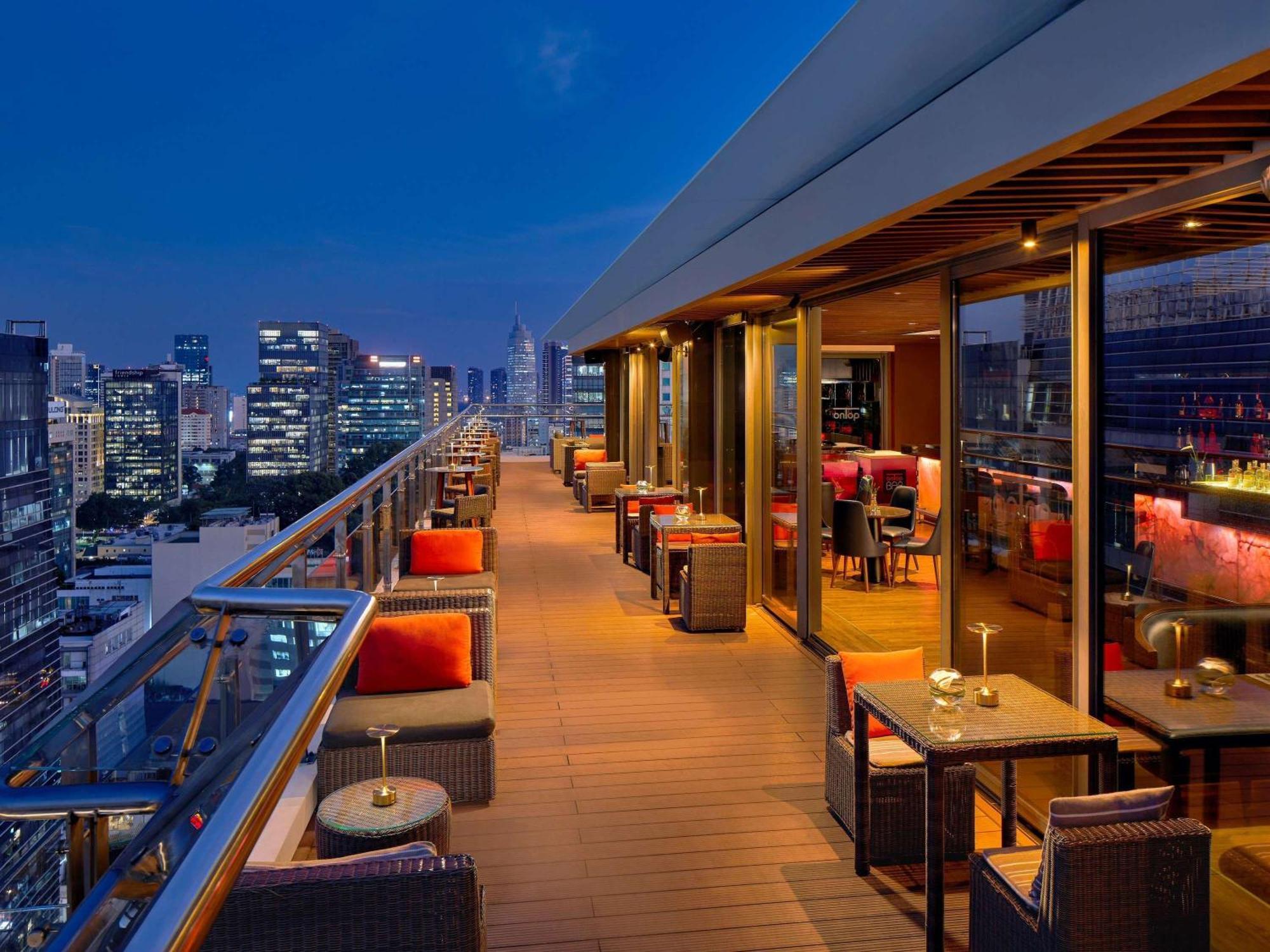 Khách sạn Novotel Sài Gòn Centre