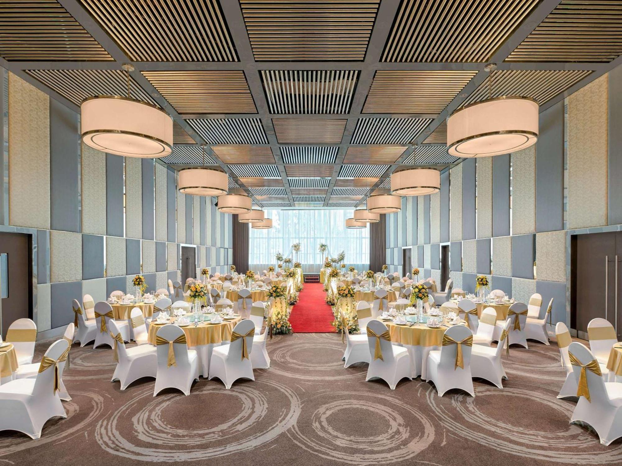 Novotel Sài Gòn Centre Khách sạn 4*