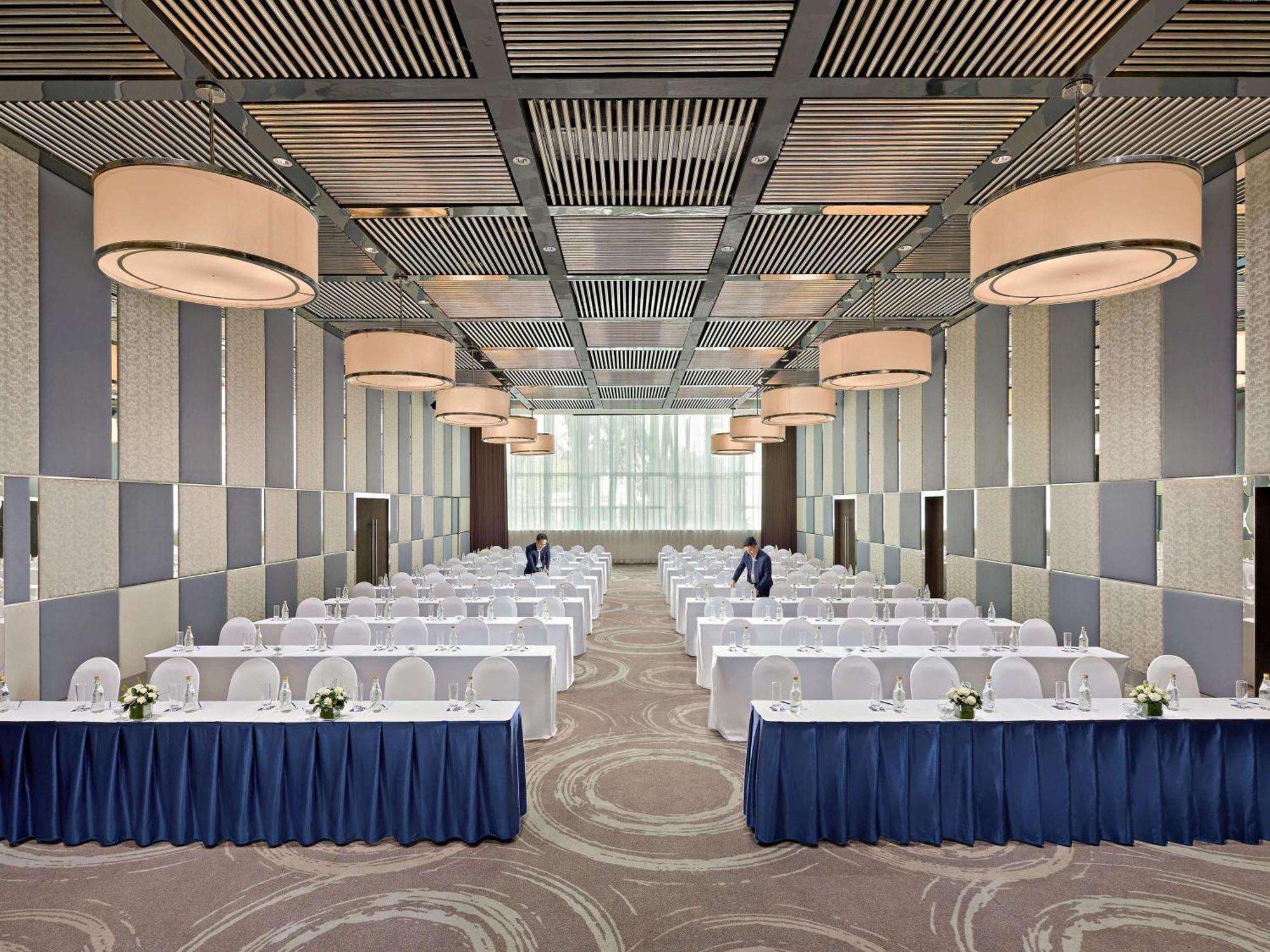 Novotel Sài Gòn Centre Khách sạn TP. Hồ Chí Minh