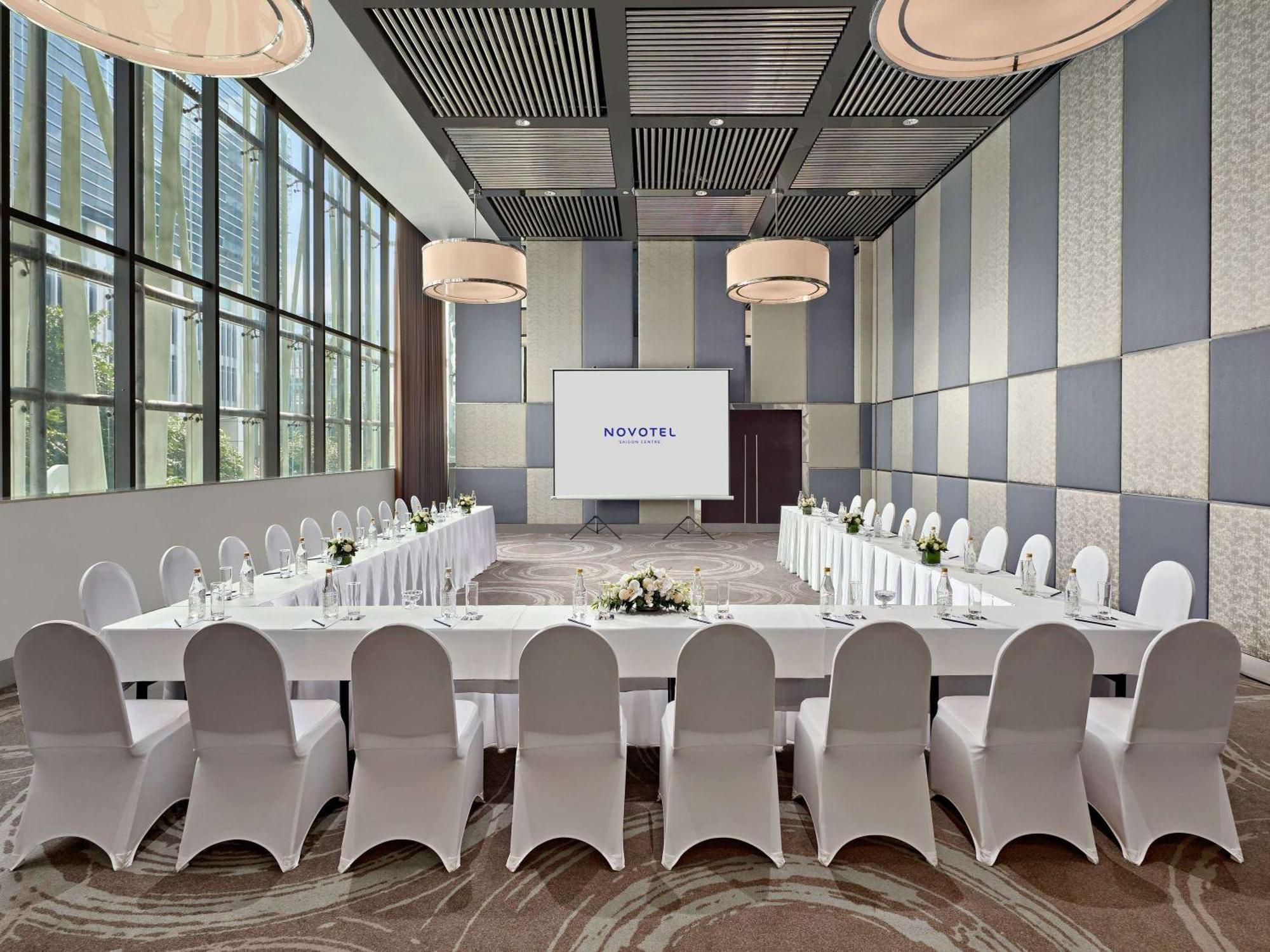 Khách sạn Novotel Sài Gòn Centre TP. Hồ Chí Minh