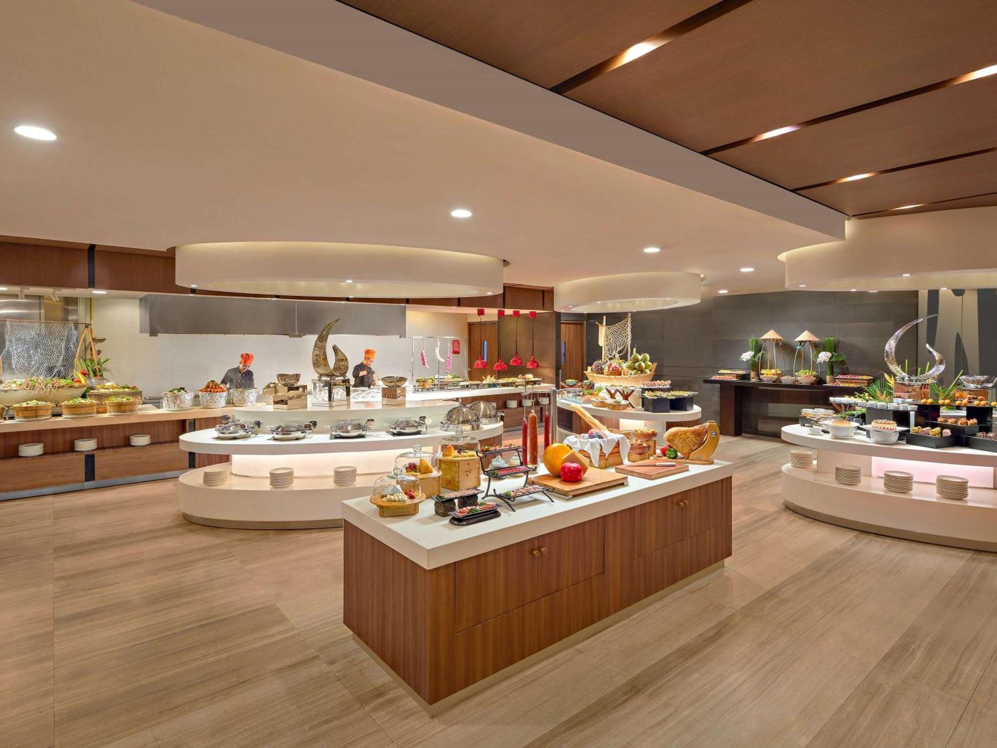 Novotel Sài Gòn Centre Khách sạn