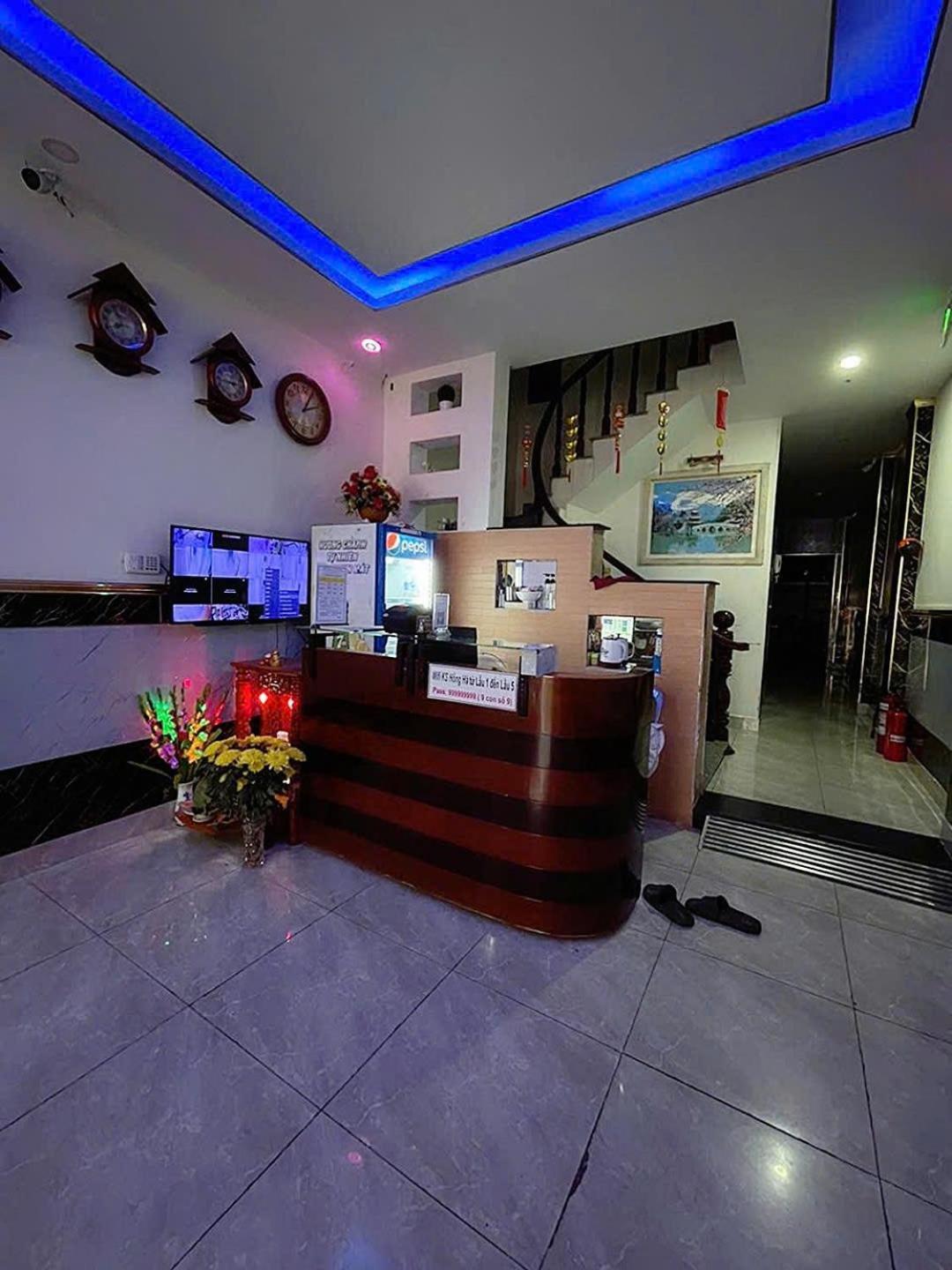 Hong Ha Near Phan Xich Long Hotel Ho Chi Minh City